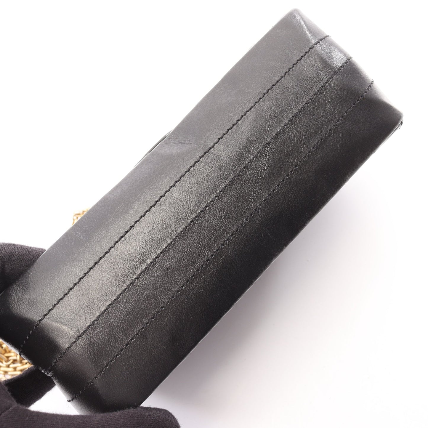 2.55 2.55 シェブロン Vステッチ Wチェーンショルダーバッグ レザー ブラック ゴールド金具 シャネル バッグ CHANEL