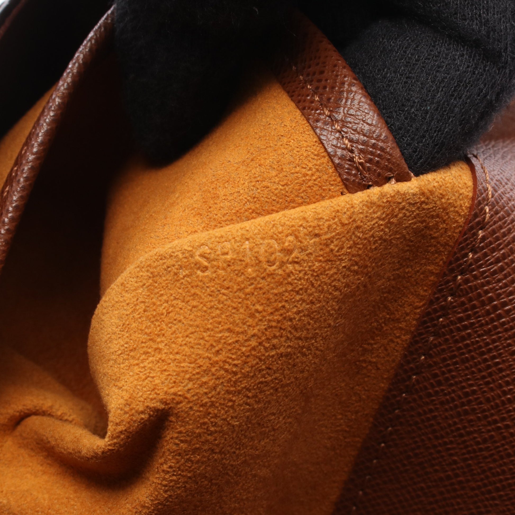 ミュゼットタンゴ ショートストラップ モノグラム ショルダーバッグ PVC レザー ブラウン ルイヴィトン バッグ LOUIS VUITTON