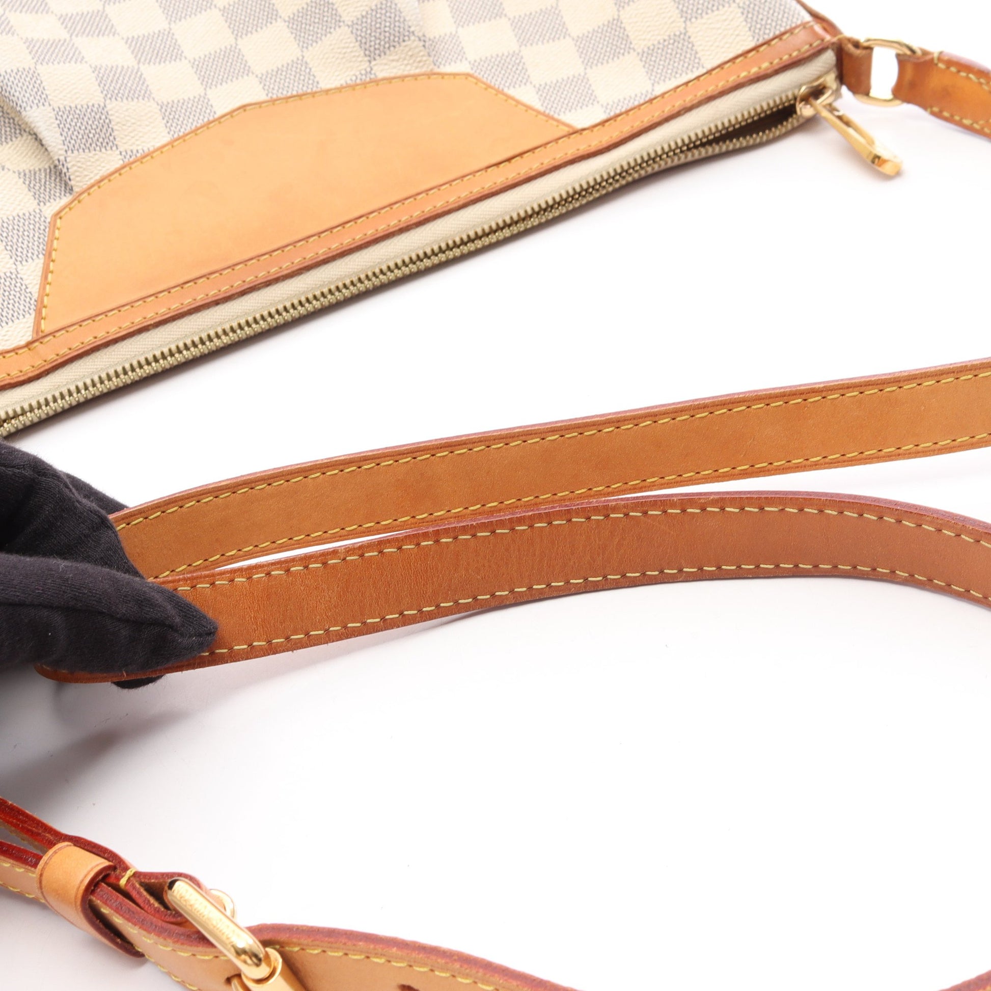 シラクーサMM ダミエアズール ショルダーバッグ PVC レザー ホワイト ルイヴィトン バッグ LOUIS VUITTON