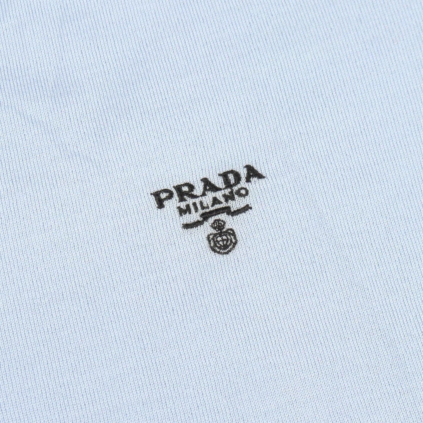 ロゴ刺繍 Vネック ニット ウール ブルーグレー プラダ トップス PRADA