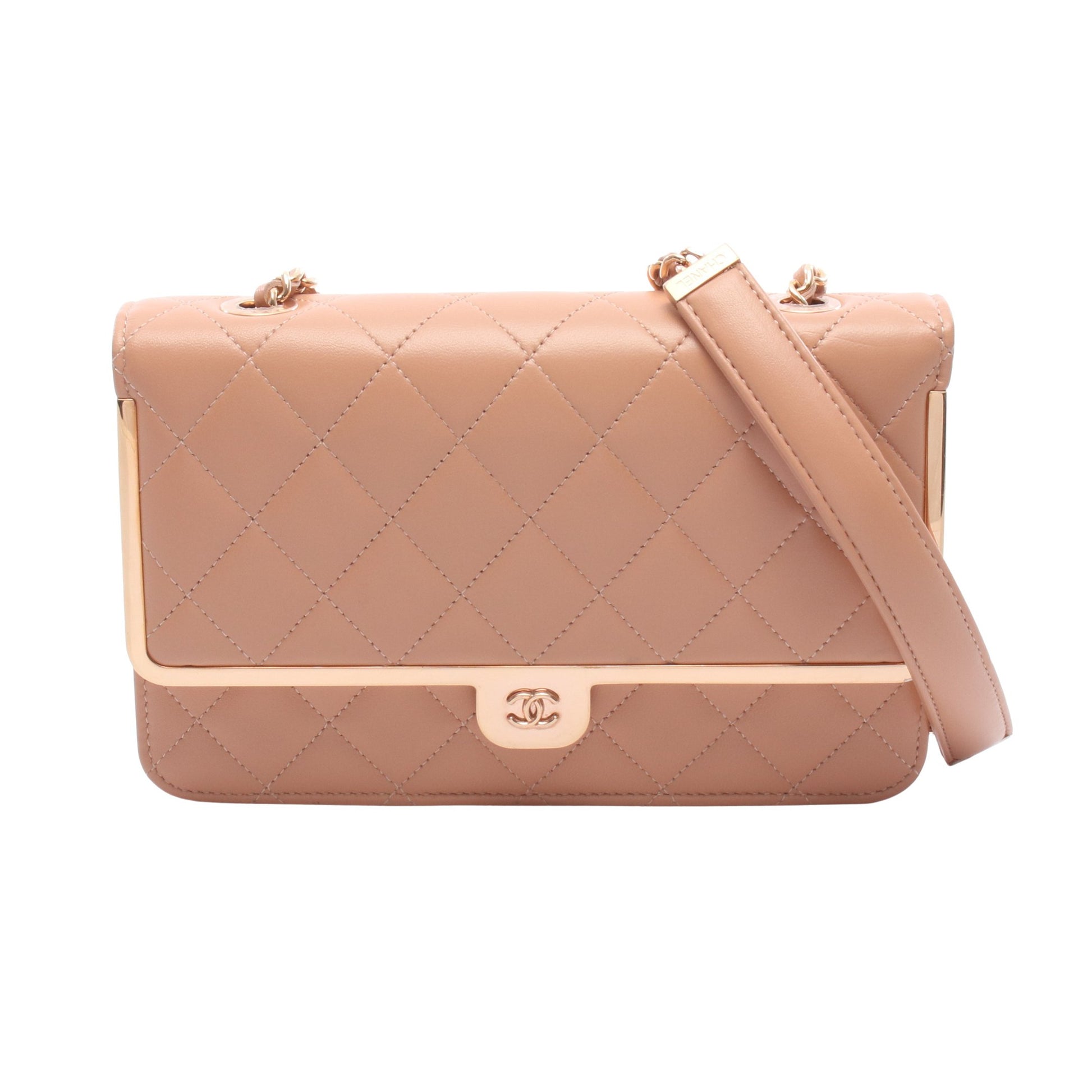 マトラッセ チェーンウォレット ラムスキン ピンクベージュ ゴールド金具 シャネル バッグ CHANEL