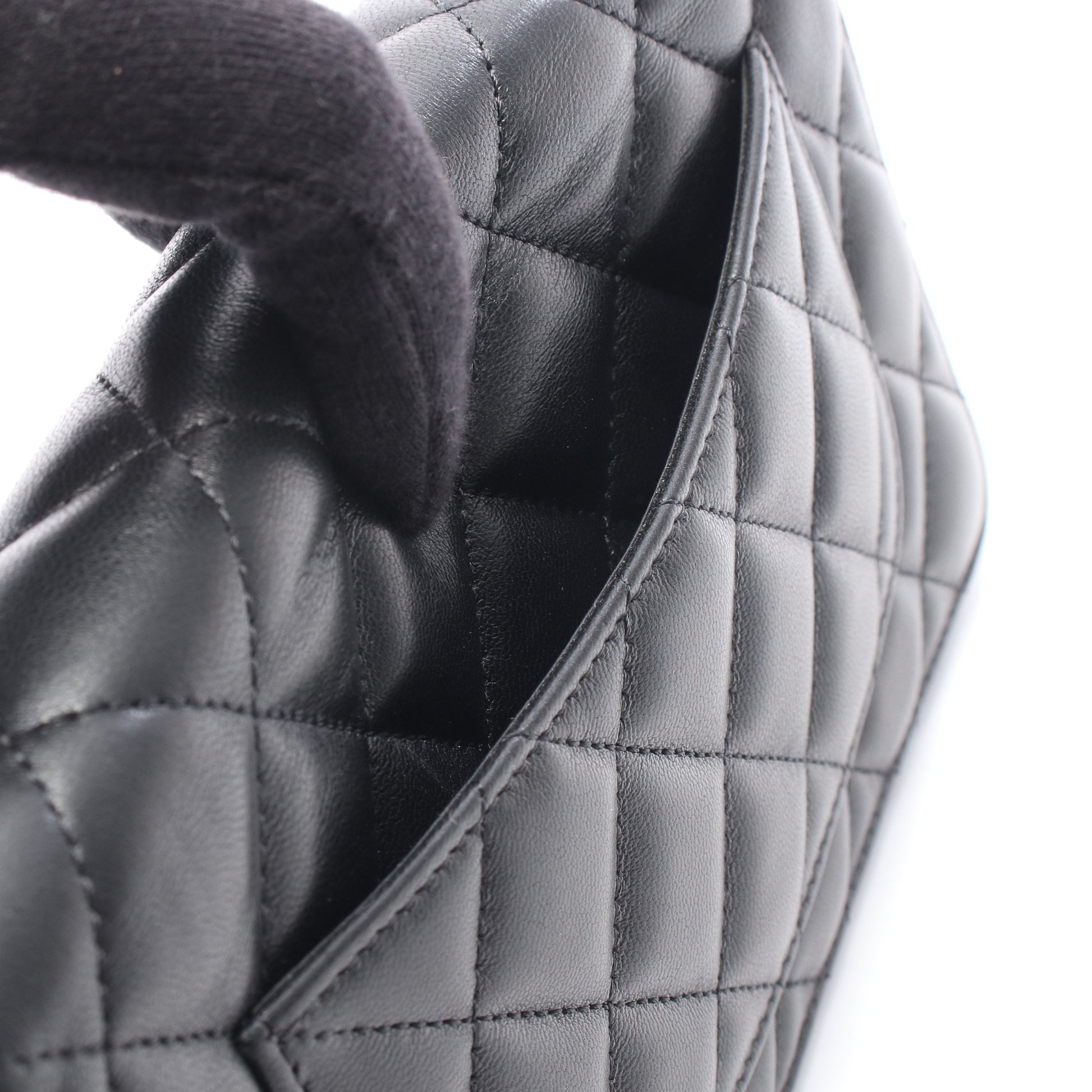 マトラッセ チェーンウォレット ラムスキン ブラック シルバー金具 シャネル バッグ CHANEL