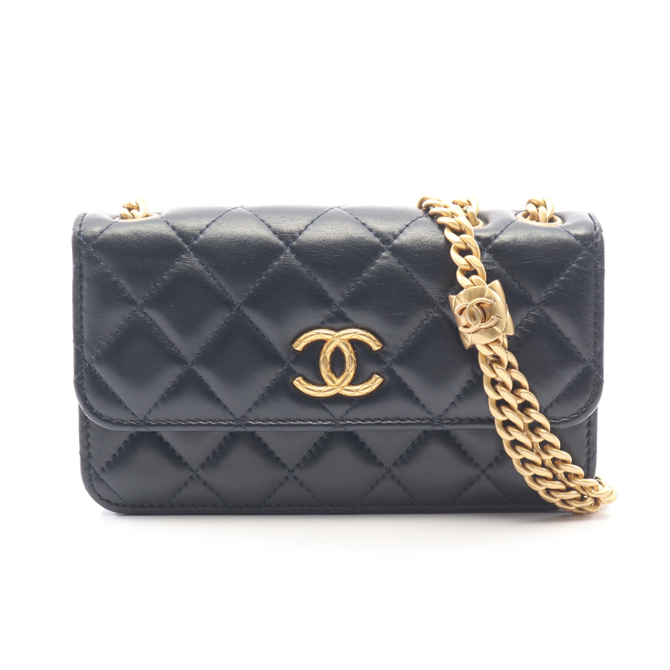 CHANEL VIPノベルティ ラムスキンマトラッセ　ショルダーバッグ シャネル ラムスキン マトラッセ ココマーク フリンジ チェーン