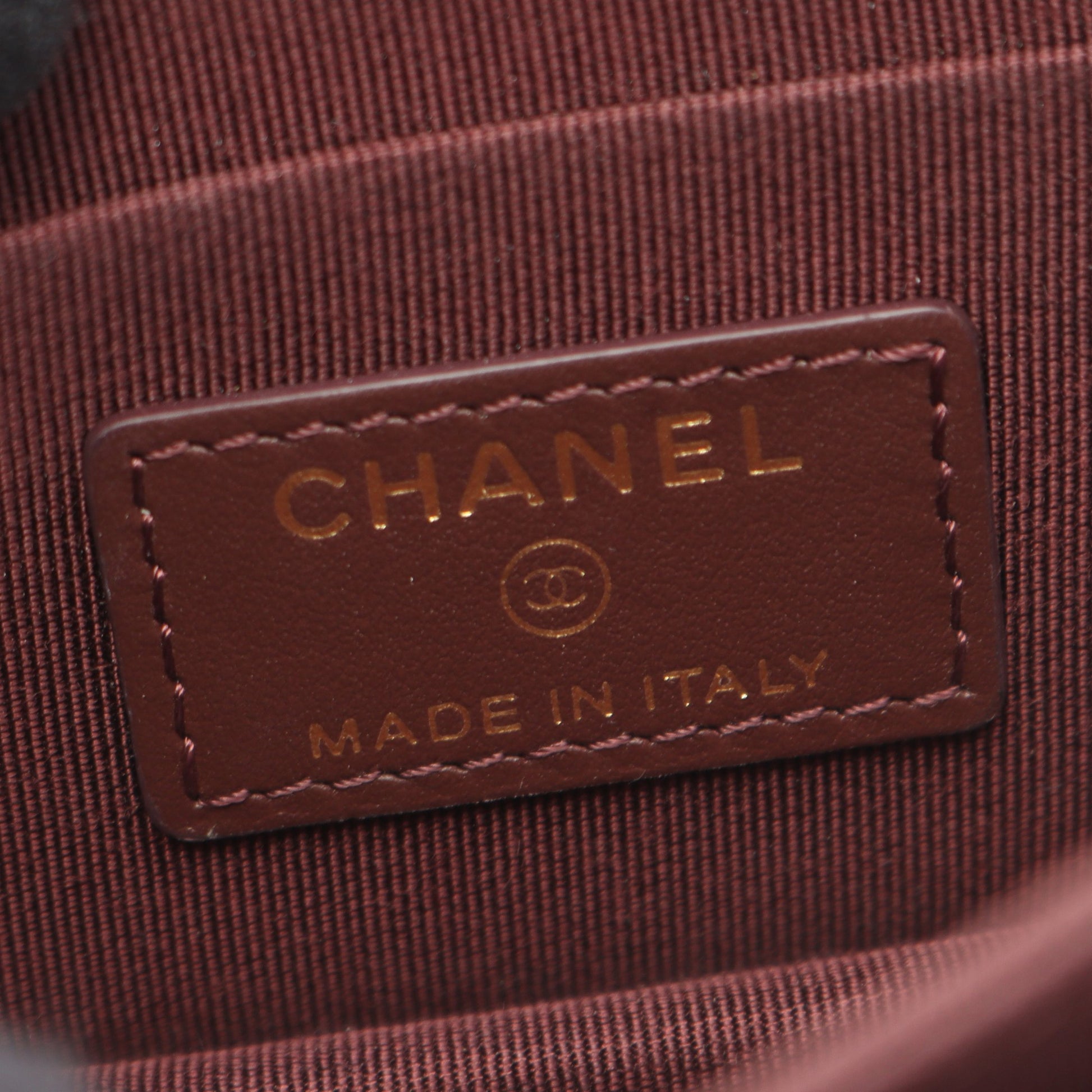 マトラッセ ミニ チェーンウォレット キャビアスキン ブラック ゴールド金具 シャネル バッグ CHANEL
