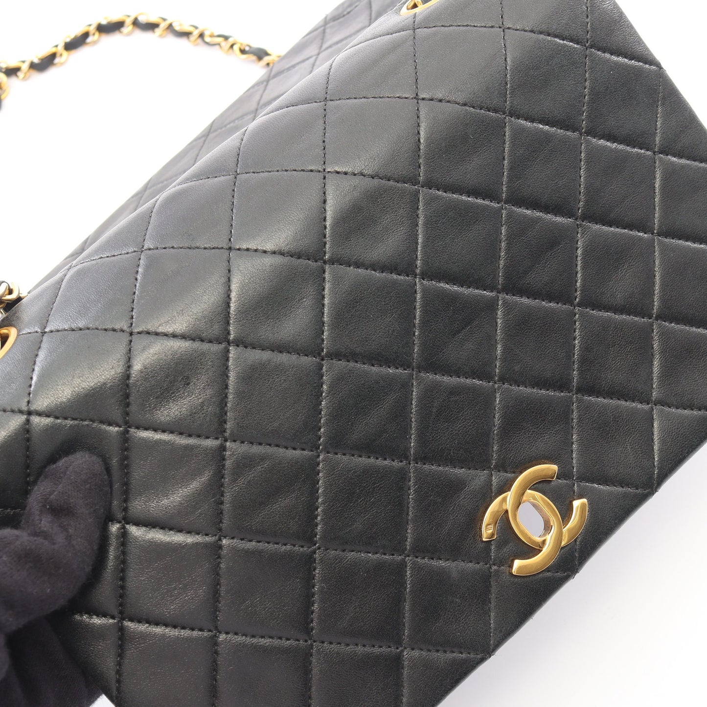 フルフラップ マトラッセ チェーンショルダーバッグ ラムスキン ブラック ゴールド金具 シャネル バッグ CHANEL