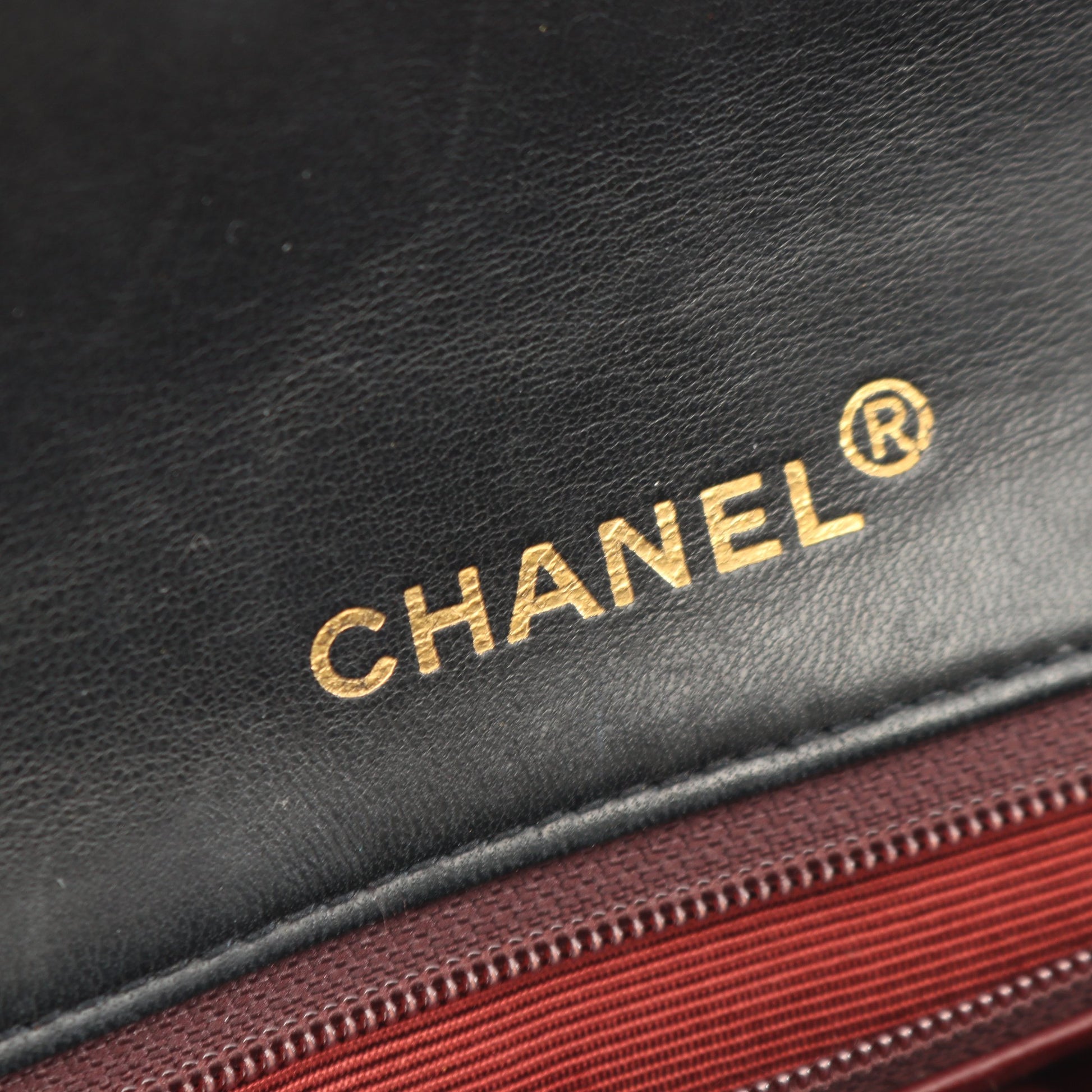 フルフラップ マトラッセ チェーンショルダーバッグ ラムスキン ブラック ゴールド金具 シャネル バッグ CHANEL