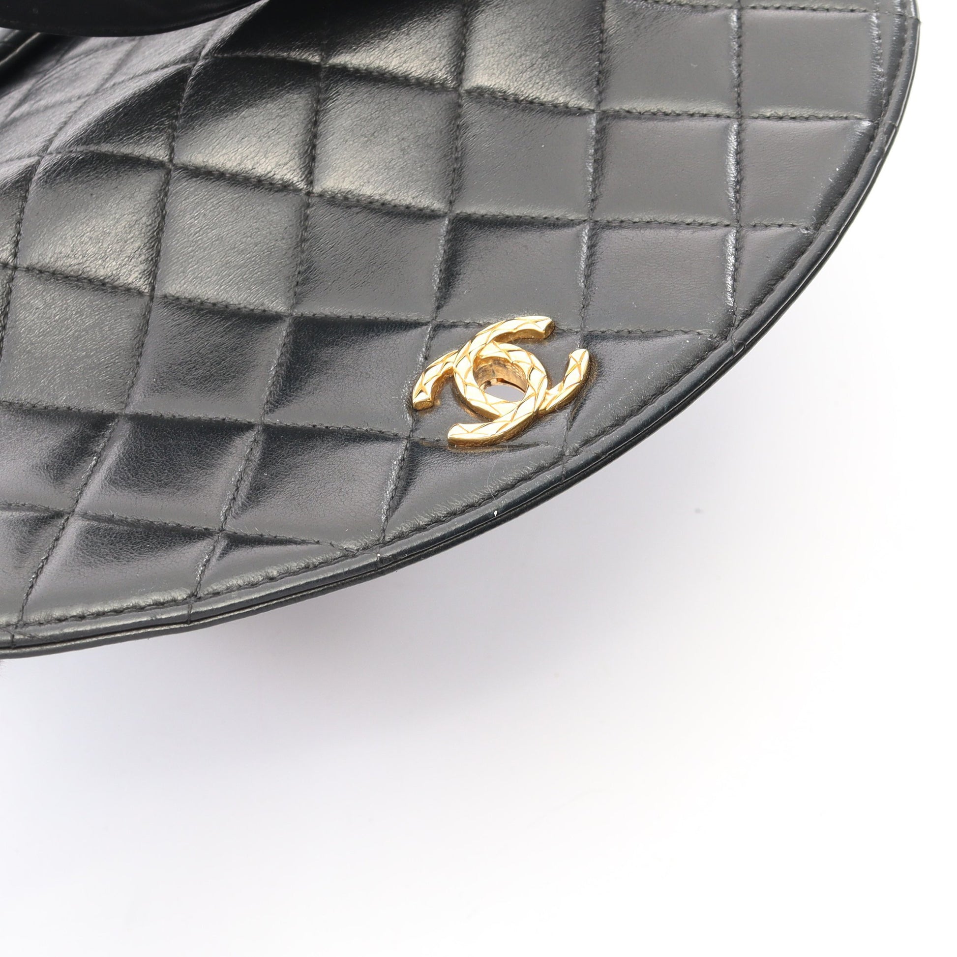 マトラッセ ショルダーバッグ ラムスキン ブラック ゴールド金具 ヴィンテージ シャネル バッグ CHANEL