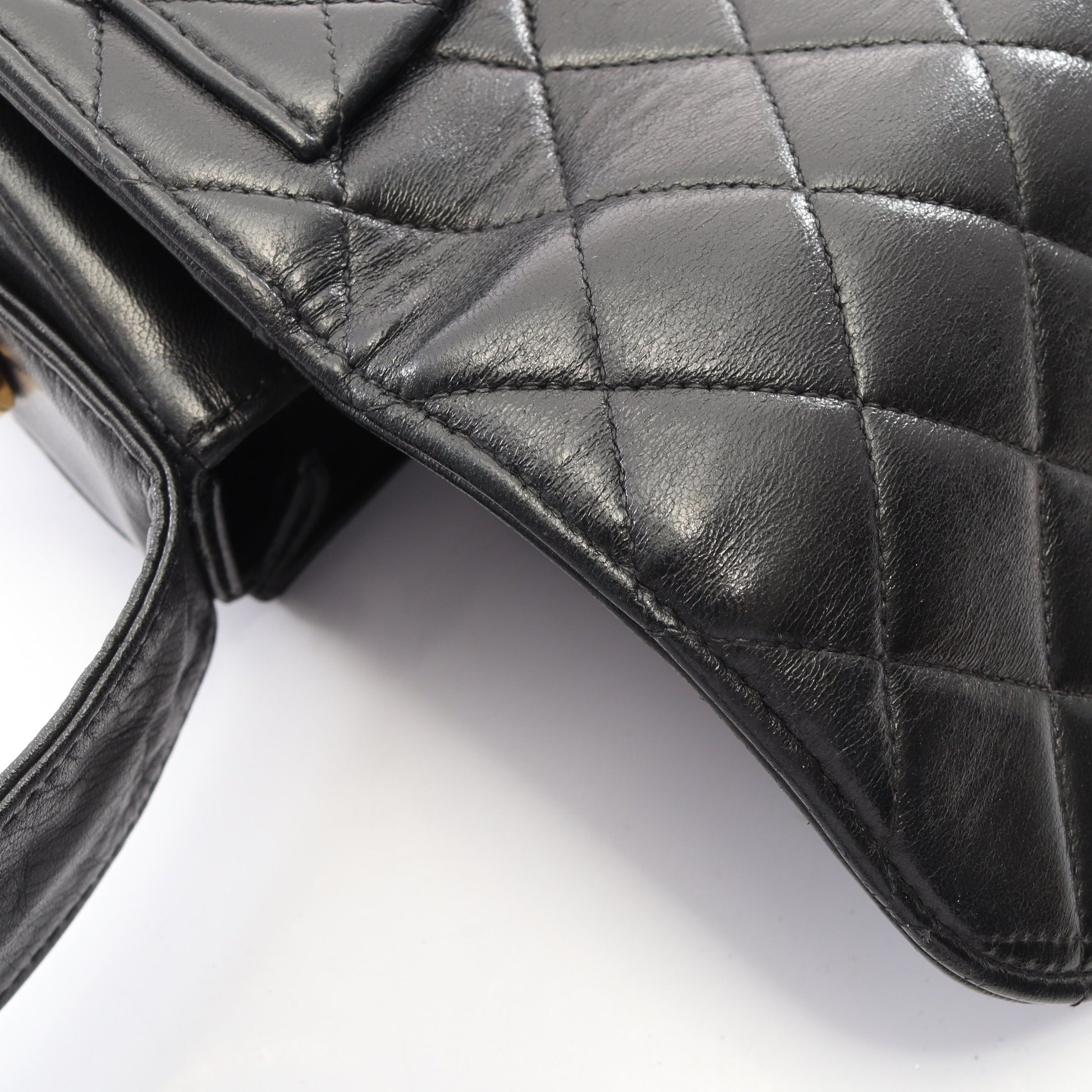 マトラッセ ショルダーバッグ ラムスキン ブラック ゴールド金具 ヴィンテージ シャネル バッグ CHANEL