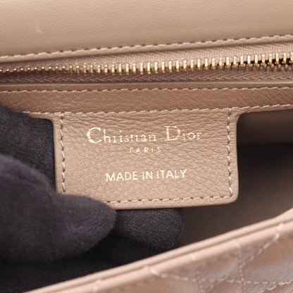 CARO カロ ミディアム カナージュ チェーンショルダーバッグ レザー グレーブラウン クリスチャンディオール バッグ Christian Dior