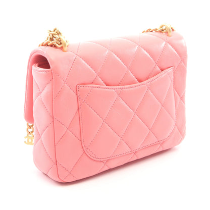 マトラッセ チェーンショルダーバッグ ラムスキン コーラルピンク ゴールド金具 シャネル バッグ CHANEL