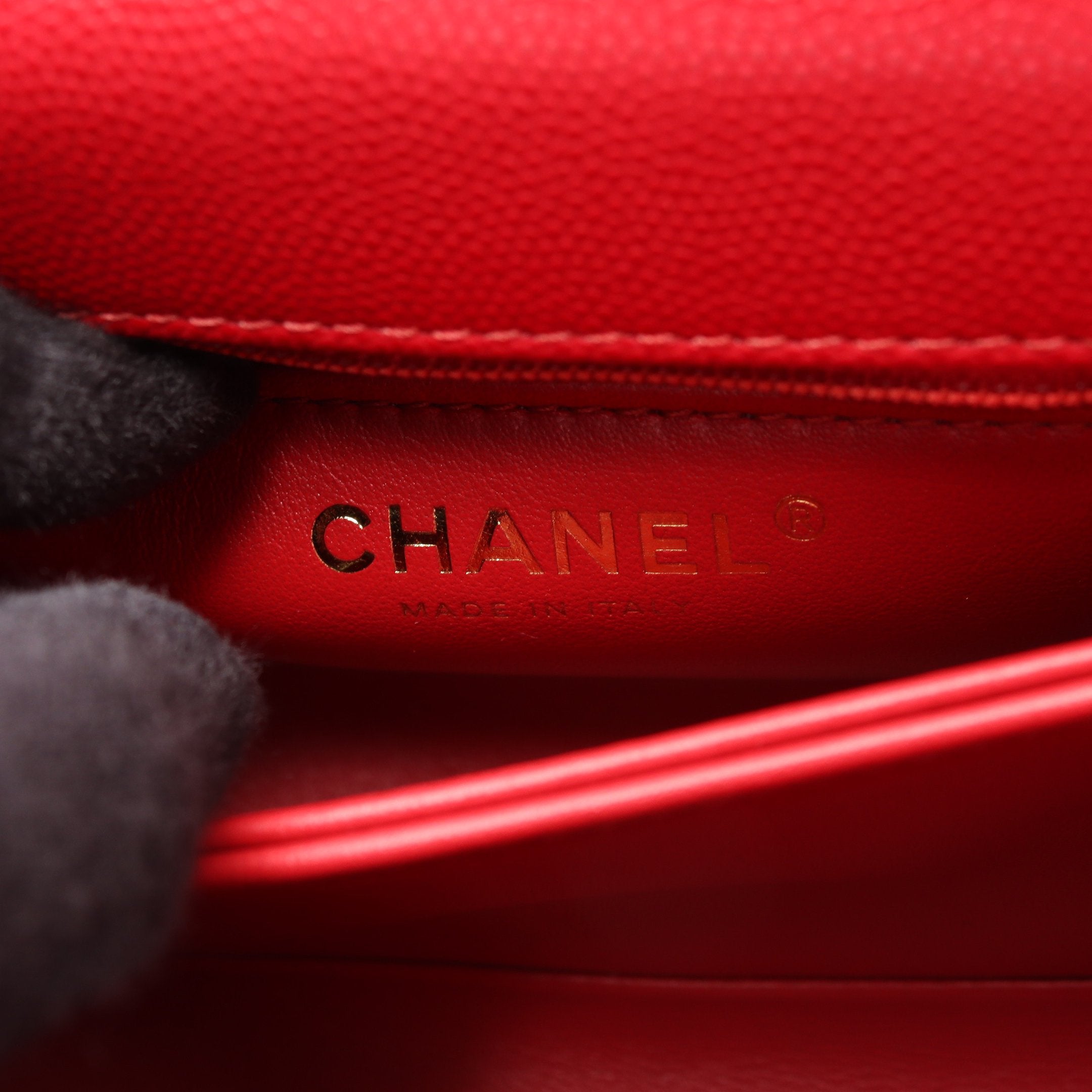 シャネル　トップハンドル  フラップバッグ　ココハンドル　XS 24 cm 赤 CHANEL - シャネル トップハンドル フラップバッグ ココハンドル XS 24