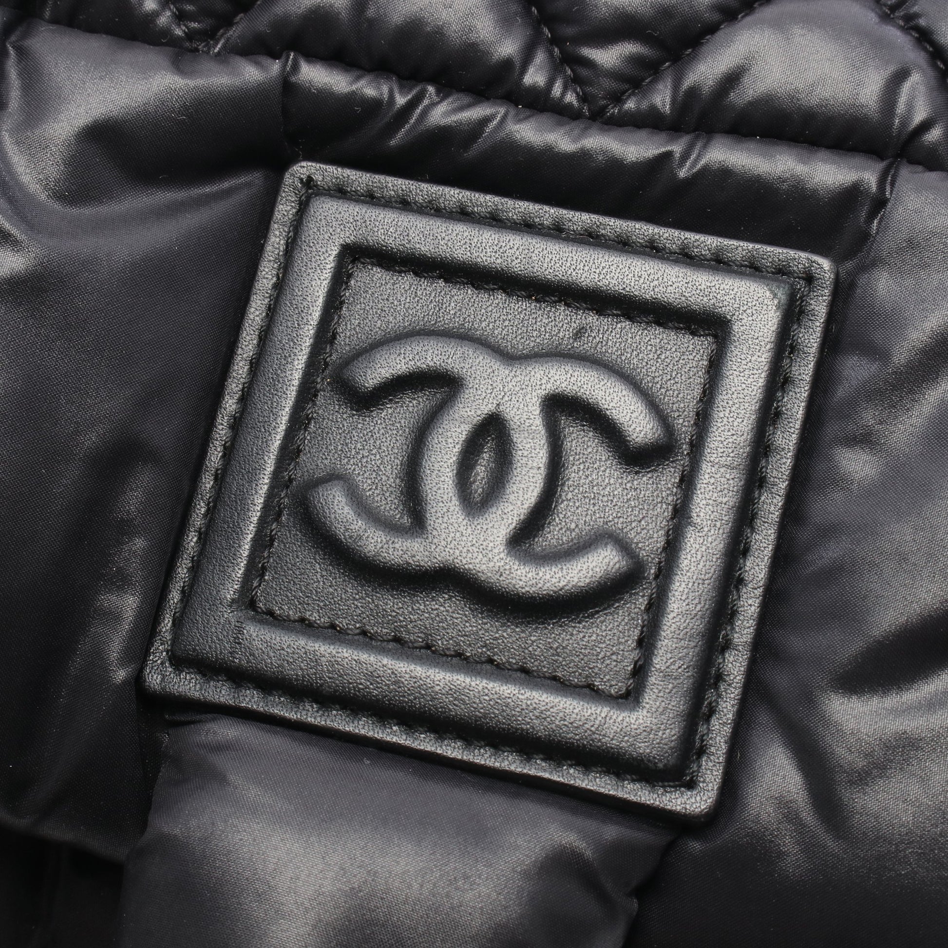 コココクーン ハンドバッグ ナイロン レザー ブラック シルバー金具 シャネル バッグ CHANEL