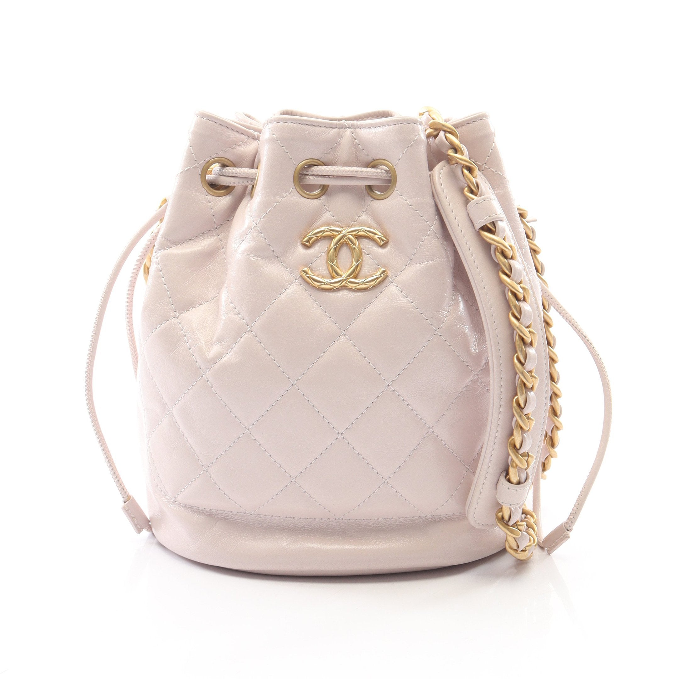 CHANEL 2way マトラッセ バケット型 レザー ショルダー バッグ CHANEL - CHANEL 2way マトラッセ バケット型 レザー ショルダー