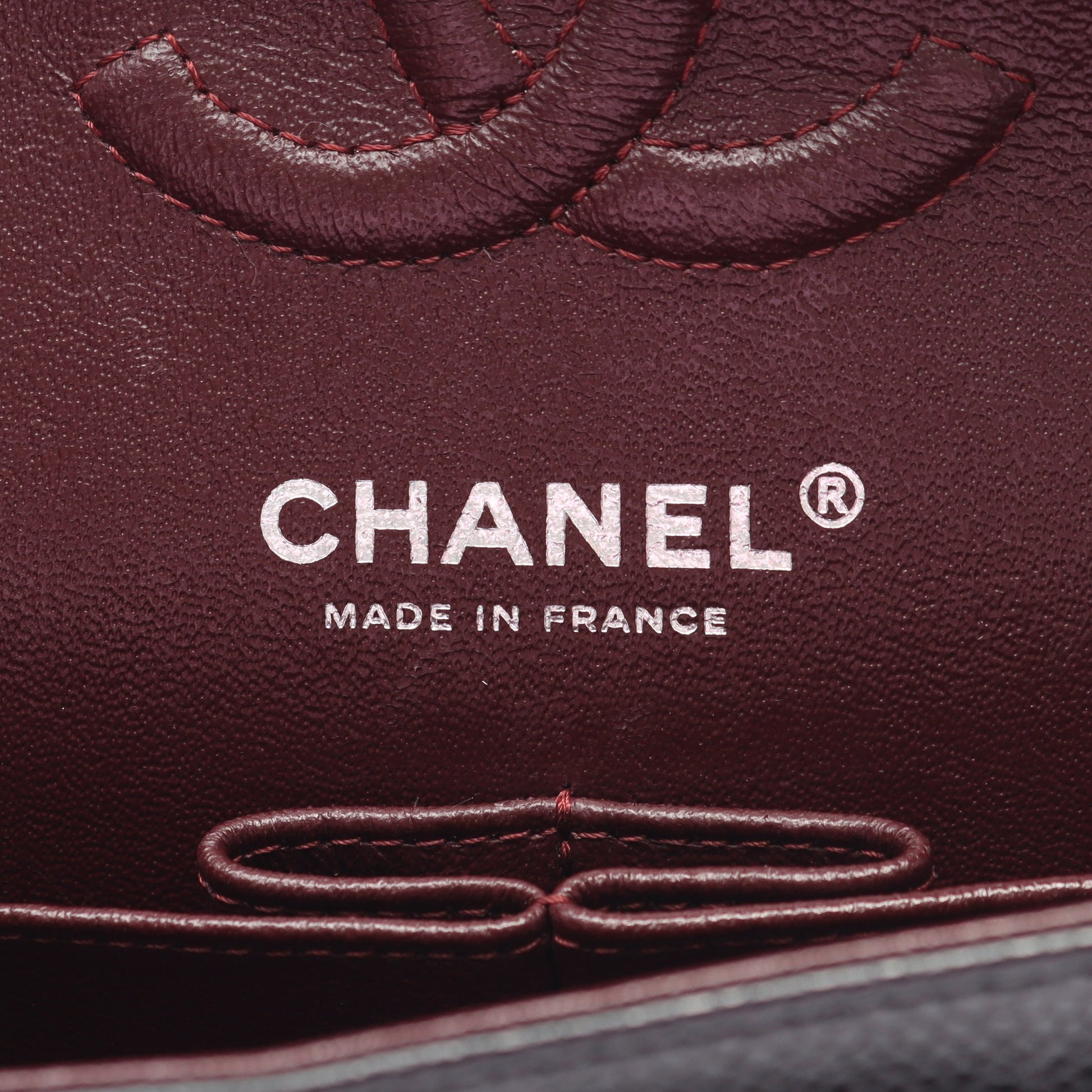 マトラッセ Wフラップ Wチェーンショルダーバッグ キャビアスキン ブラック シルバー金具 シャネル バッグ CHANEL