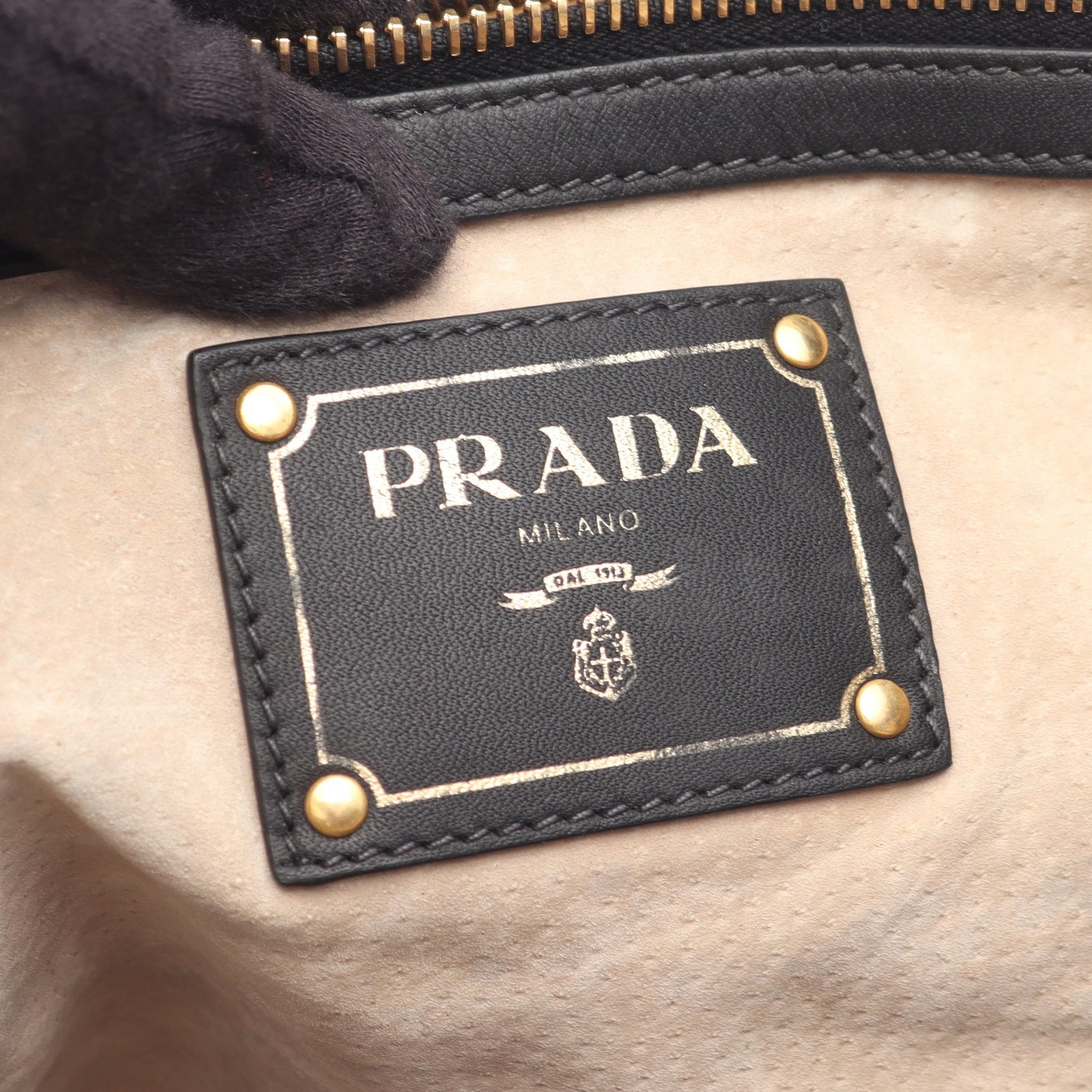 SOFT CALF 2WAY ハンドバッグ トートバッグ レザー ブラック プラダ バッグ PRADA