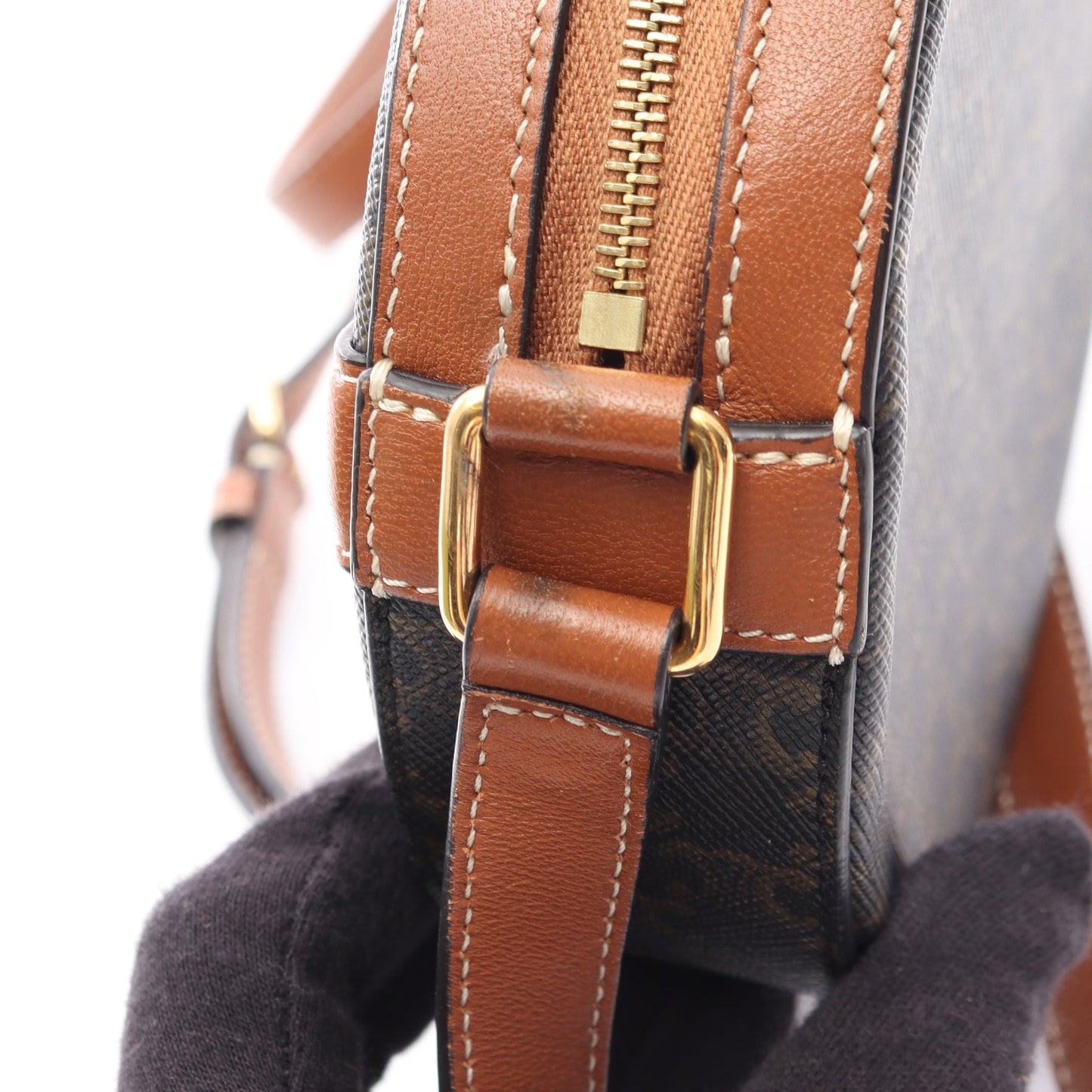 ラウンドパース トリオンフ ショルダーバッグ PVC レザー ブラック ブラウン セリーヌ バッグ CELINE