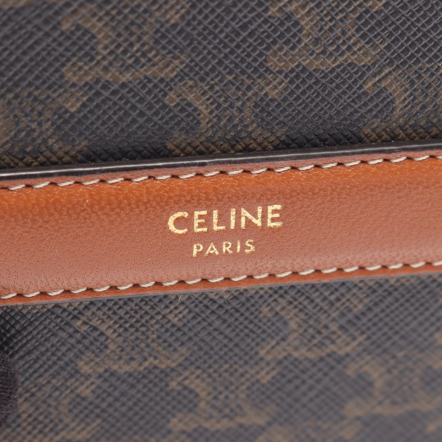 ラウンドパース トリオンフ ショルダーバッグ PVC レザー ブラック ブラウン セリーヌ バッグ CELINE