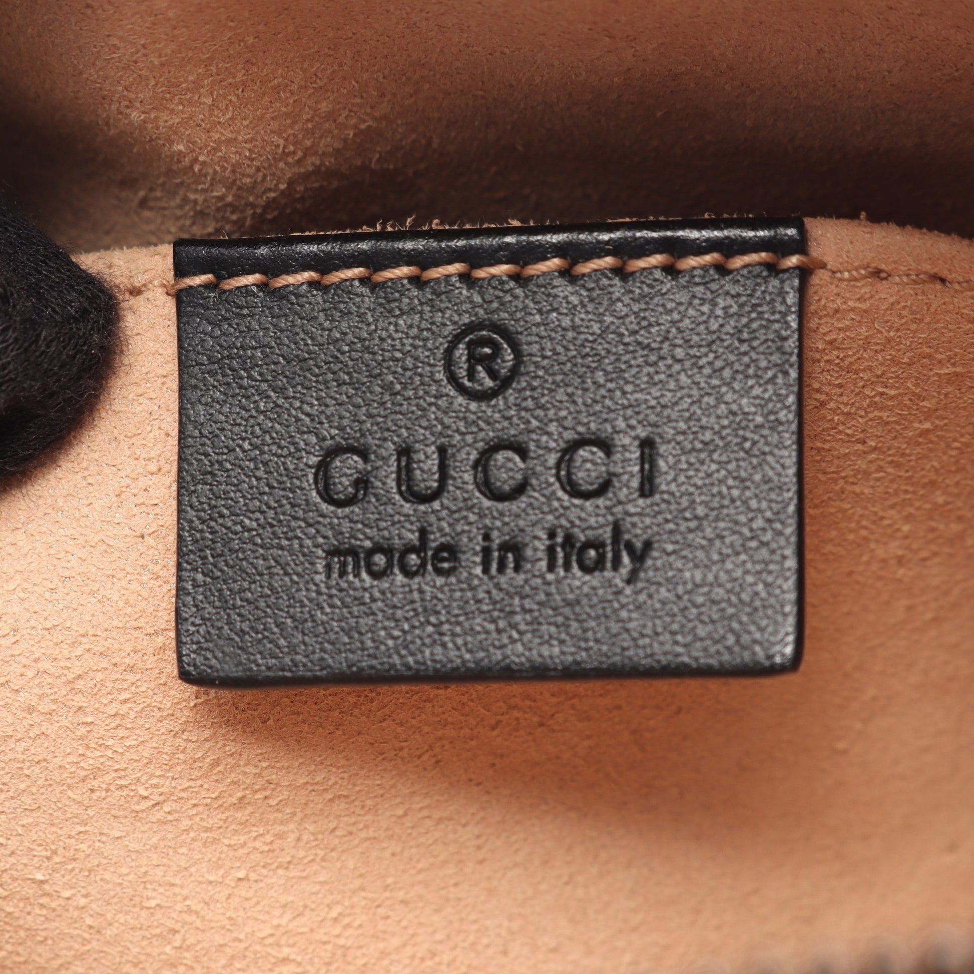 GGマーモント キルティング ミニバッグ チェーンショルダーバッグ レザー ブラック グッチ バッグ GUCCI