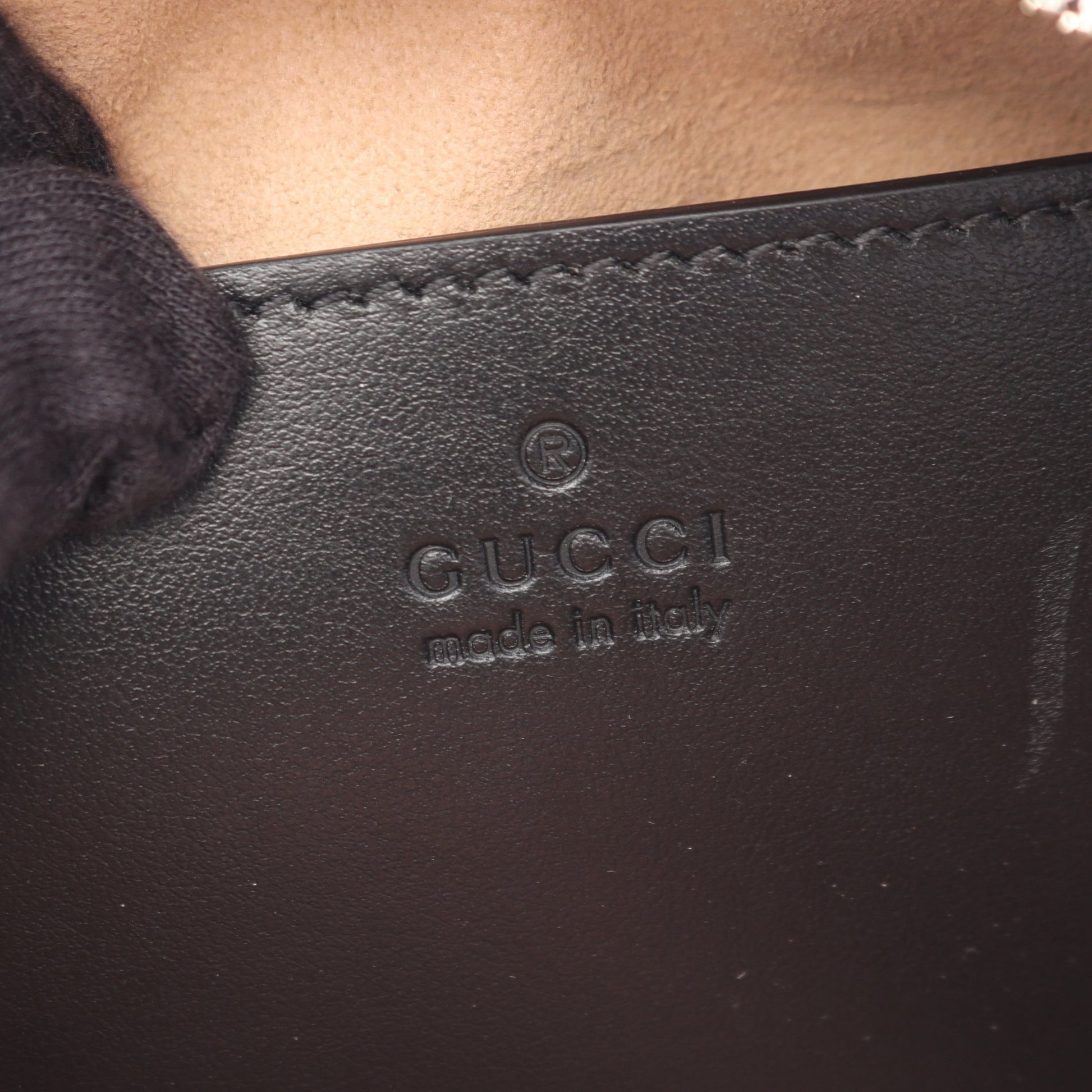 GGマーモント チェーンショルダーバッグ レザー ブラック グッチ バッグ GUCCI