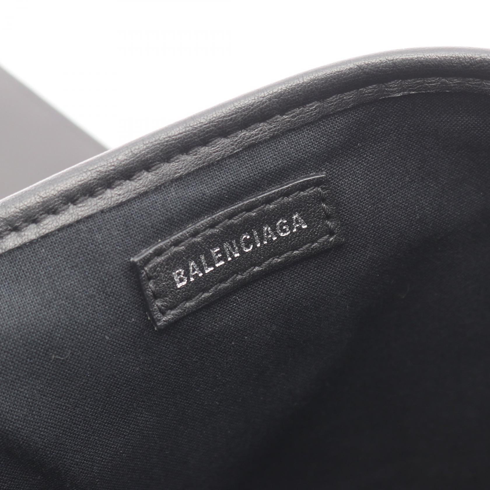 ネイビーカバ XS 2WAY ハンドバッグ レザー ブラック バレンシアガ – RECLO