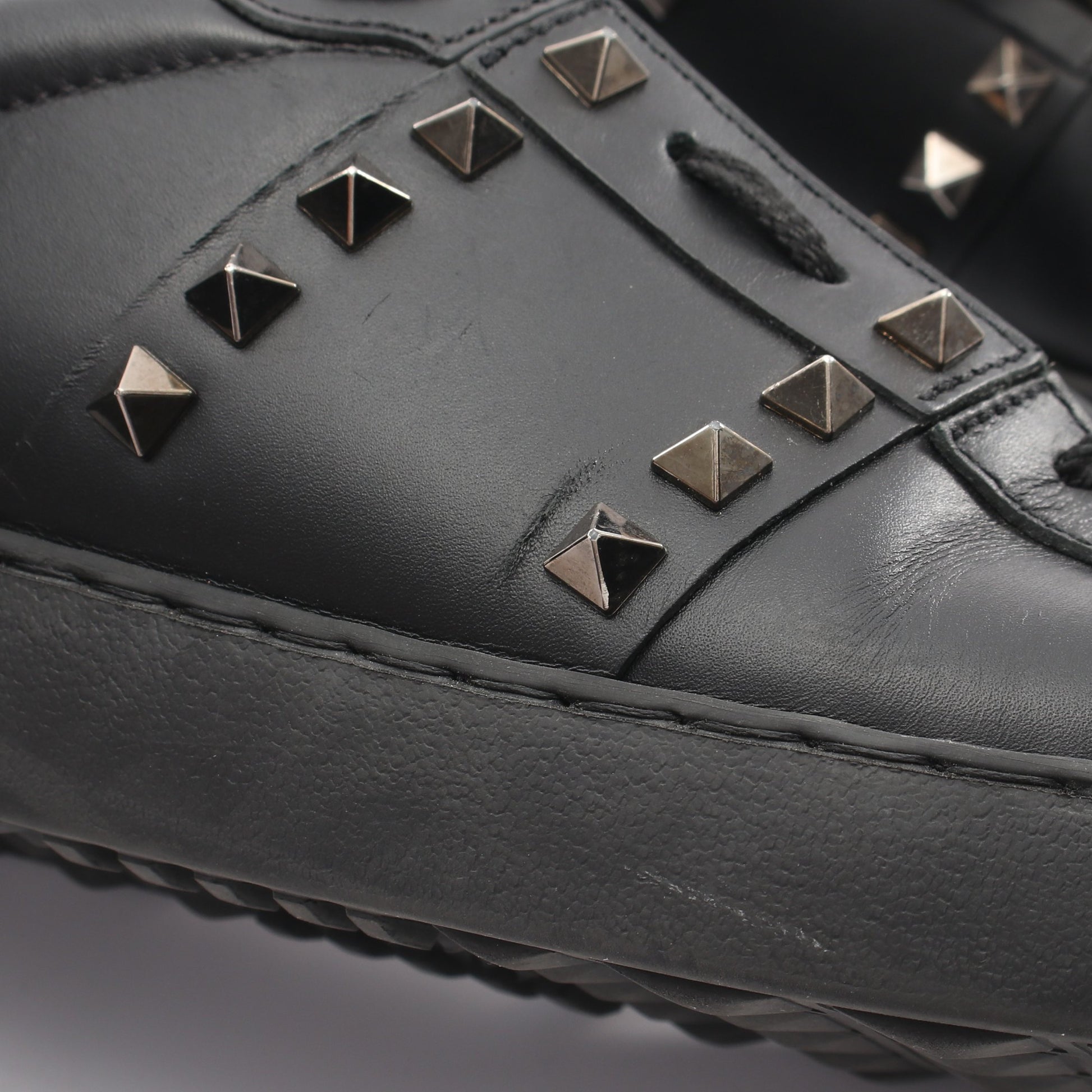 11. ROCKSTUD UNTITLED ロックスタッズ スニーカー レザー ブラック ヴァレンティノガラヴァーニ シューズ VALENTINO GARAVANI