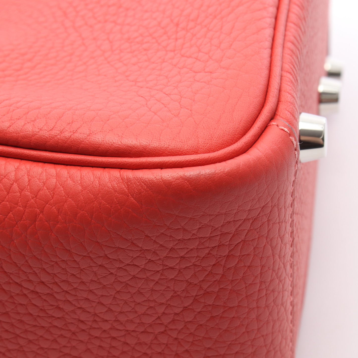 リンディ26 ショルダーバッグ トリヨンクレマンス ピンクレッド シルバー金具 T刻印 エルメス バッグ HERMES