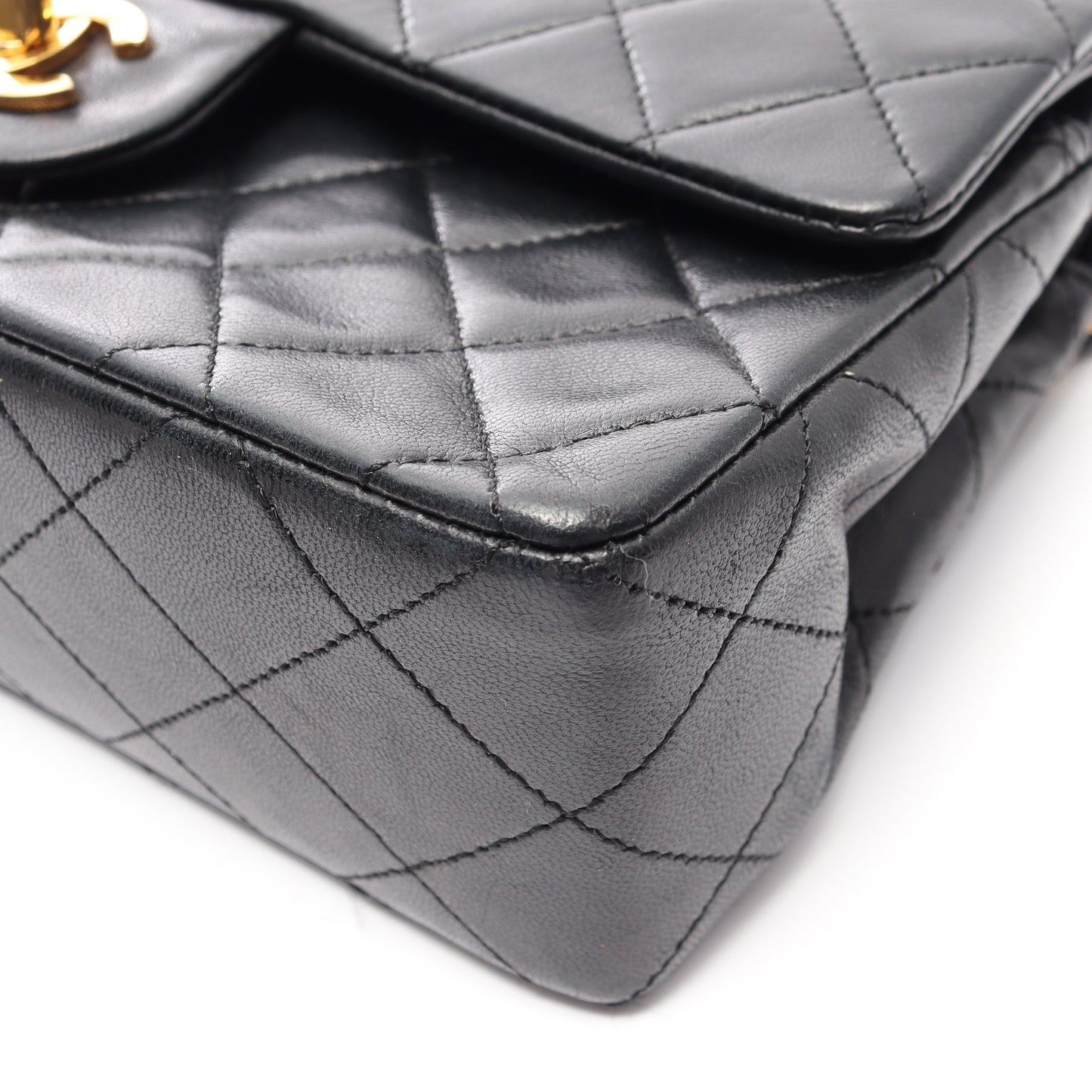 マトラッセ Wフラップ Wチェーンショルダーバッグ ラムスキン ブラック ゴールド金具 シャネル バッグ CHANEL