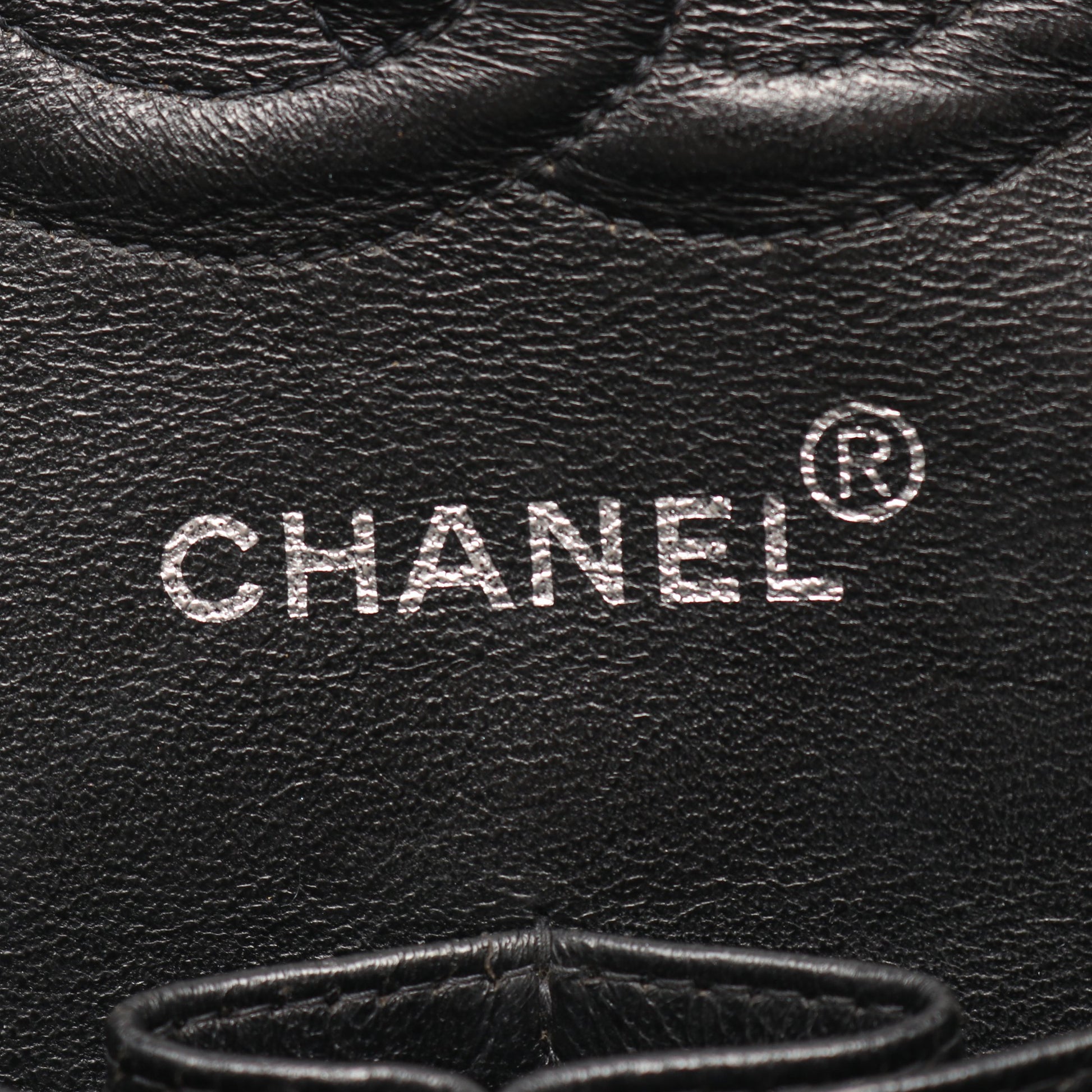 マトラッセ Wフラップ Wチェーンショルダーバッグ キャビアスキン ブラック シルバー金具 シャネル バッグ CHANEL