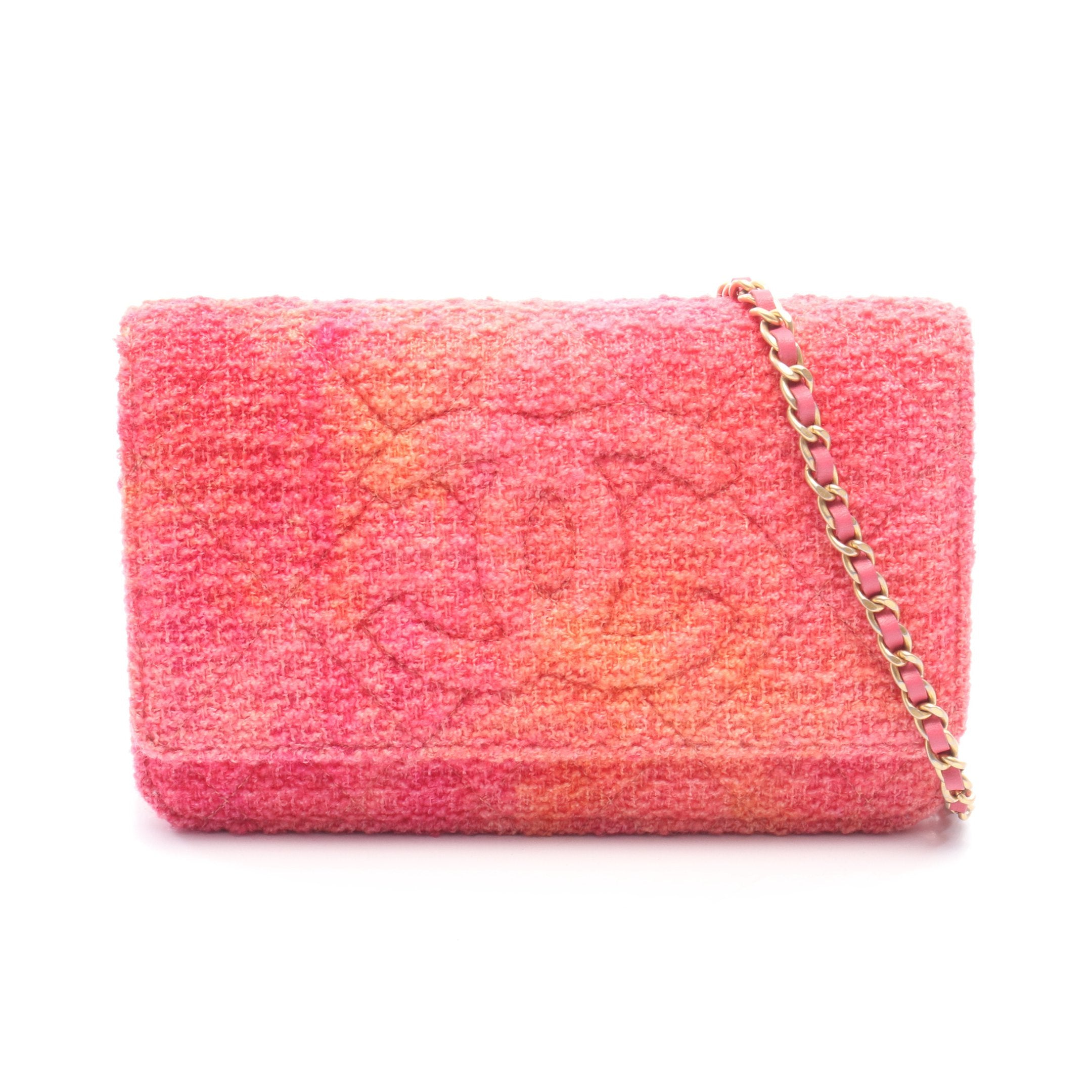 シャネル CHANEL マトラッセ チェーンウォレット ピンク ココマーク CHANEL（シャネル） （未使用 展示品）シャネル マトラッセ ココマーク