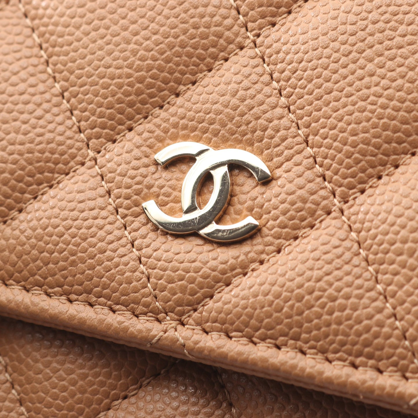 マトラッセ チェーンウォレット キャビアスキン ライトブラウン ゴールド金具 シャネル バッグ CHANEL