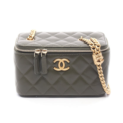 マトラッセ バニティ チェーンショルダーバッグ ラムスキン カーキグリーン ゴールド金具 シャネル バッグ CHANEL