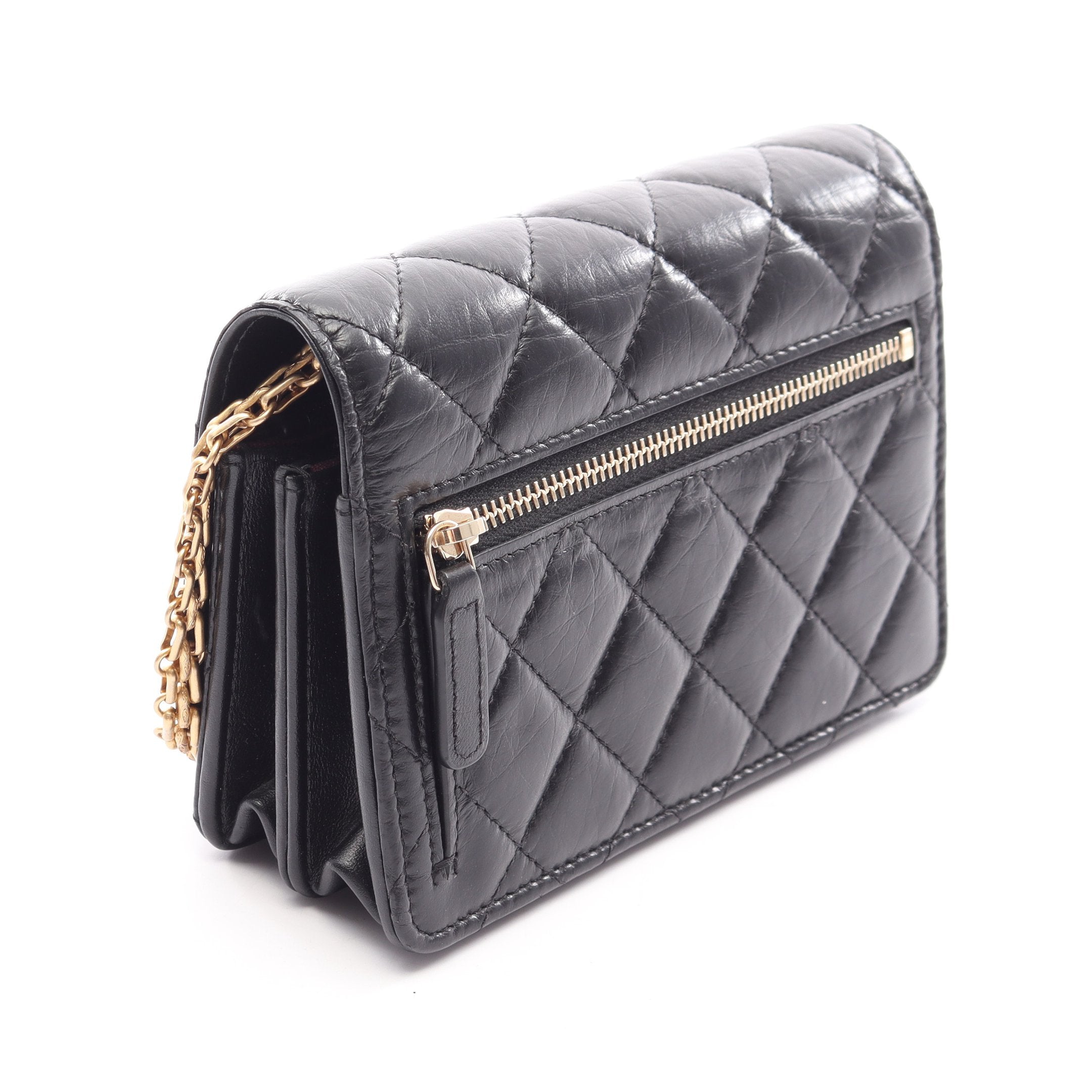 「美品」CHANELミニマトラッセ　コンパクトチェーンウォレット CHANELミニチェーンウォレットの魅力 | TikTok