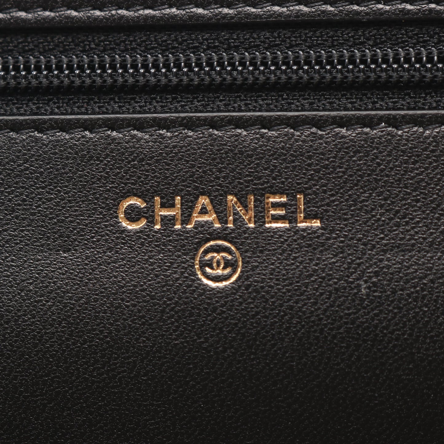 マトラッセ エジプトチャーム チェーンウォレット ラムスキン ブラック ゴールド金具 シャネル バッグ CHANEL