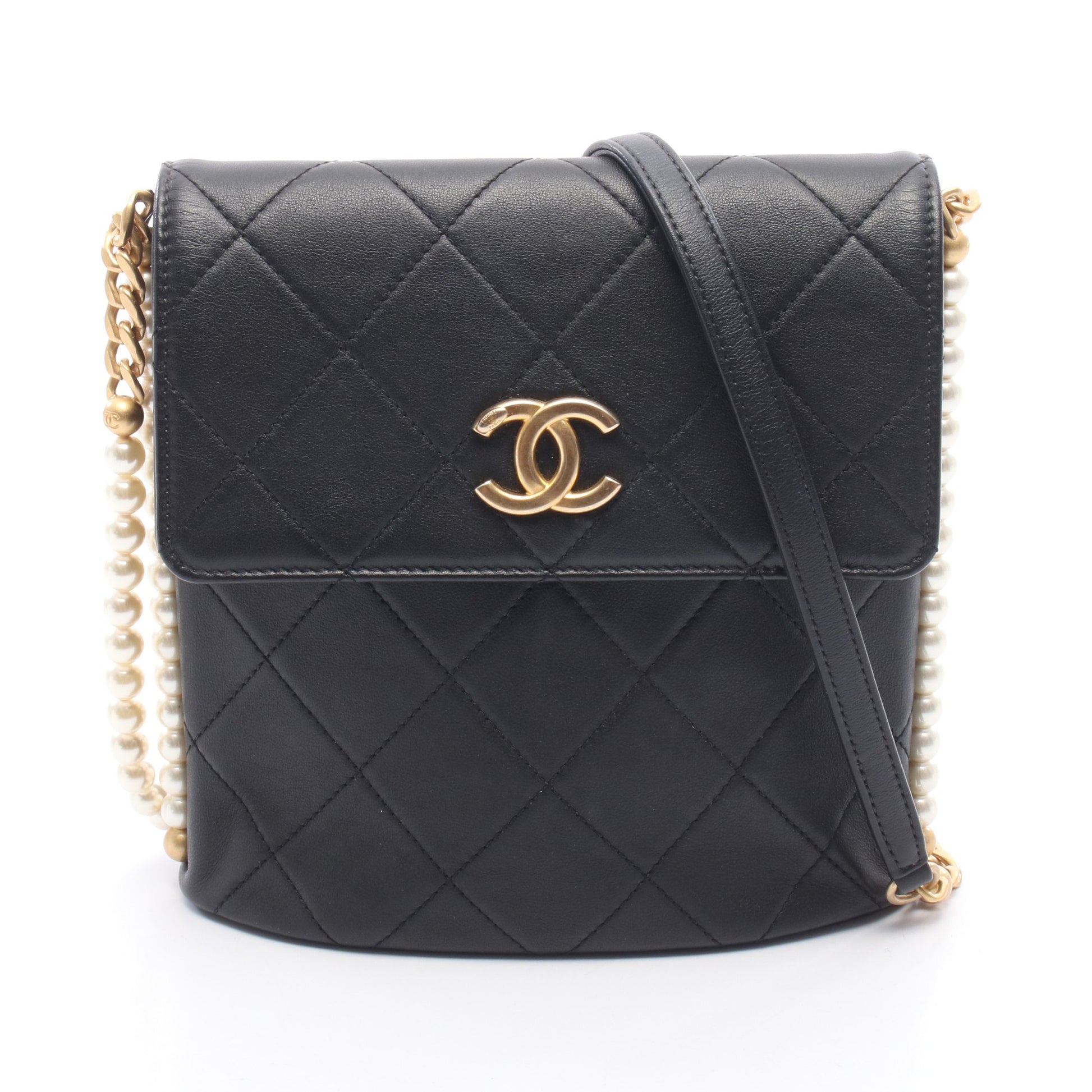 マトラッセ フェイクパール ショルダーバッグ ショルダーバッグ レザー ブラック ゴールド金具 シャネル バッグ CHANEL
