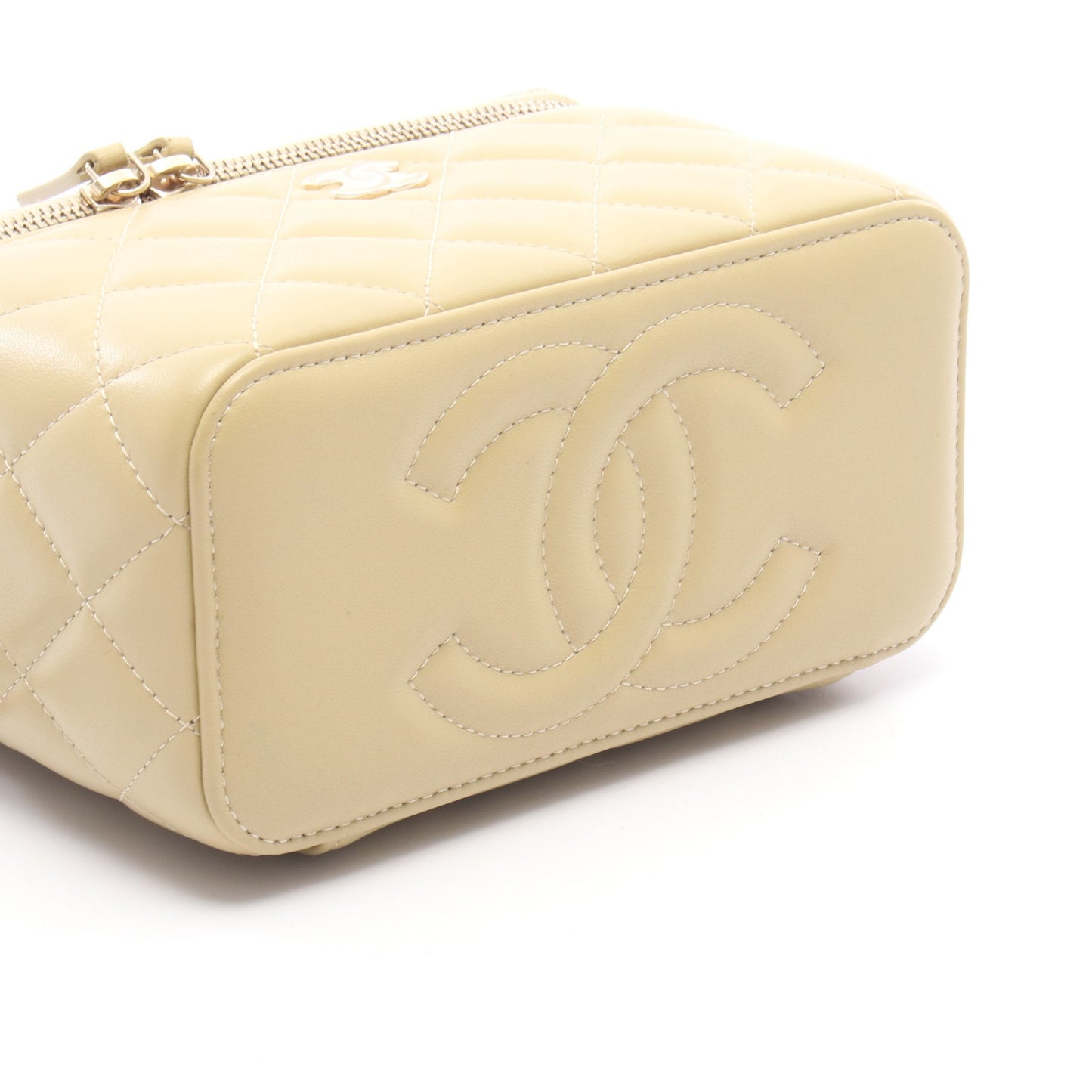 マトラッセ 2WAY バニティバッグ チェーンショルダーバッグ ラムスキン カーキベージュ ゴールド金具 シャネル バッグ CHANEL