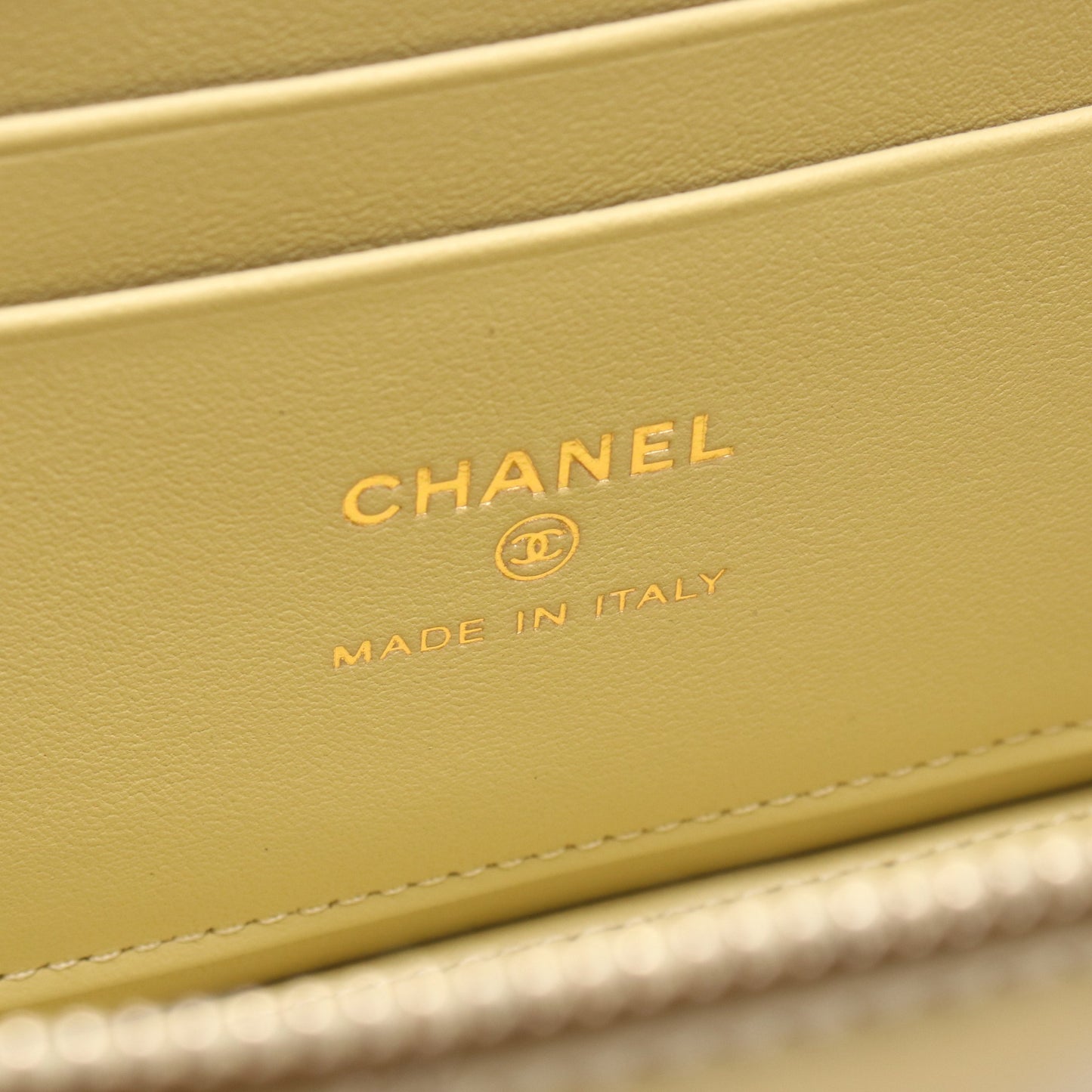 マトラッセ 2WAY バニティバッグ チェーンショルダーバッグ ラムスキン カーキベージュ ゴールド金具 シャネル バッグ CHANEL