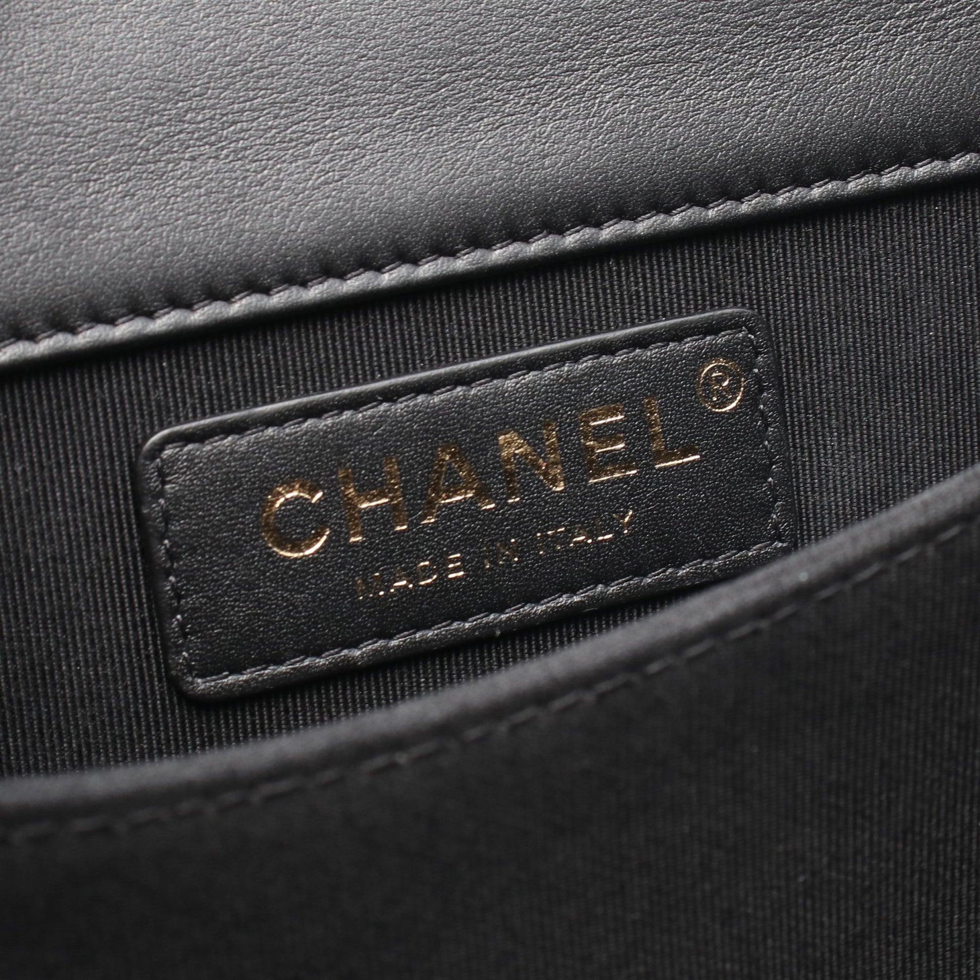 ボーイシャネル マトラッセ チェーンショルダーバッグ ラムスキン ブラック ゴールド金具 シャネル バッグ CHANEL