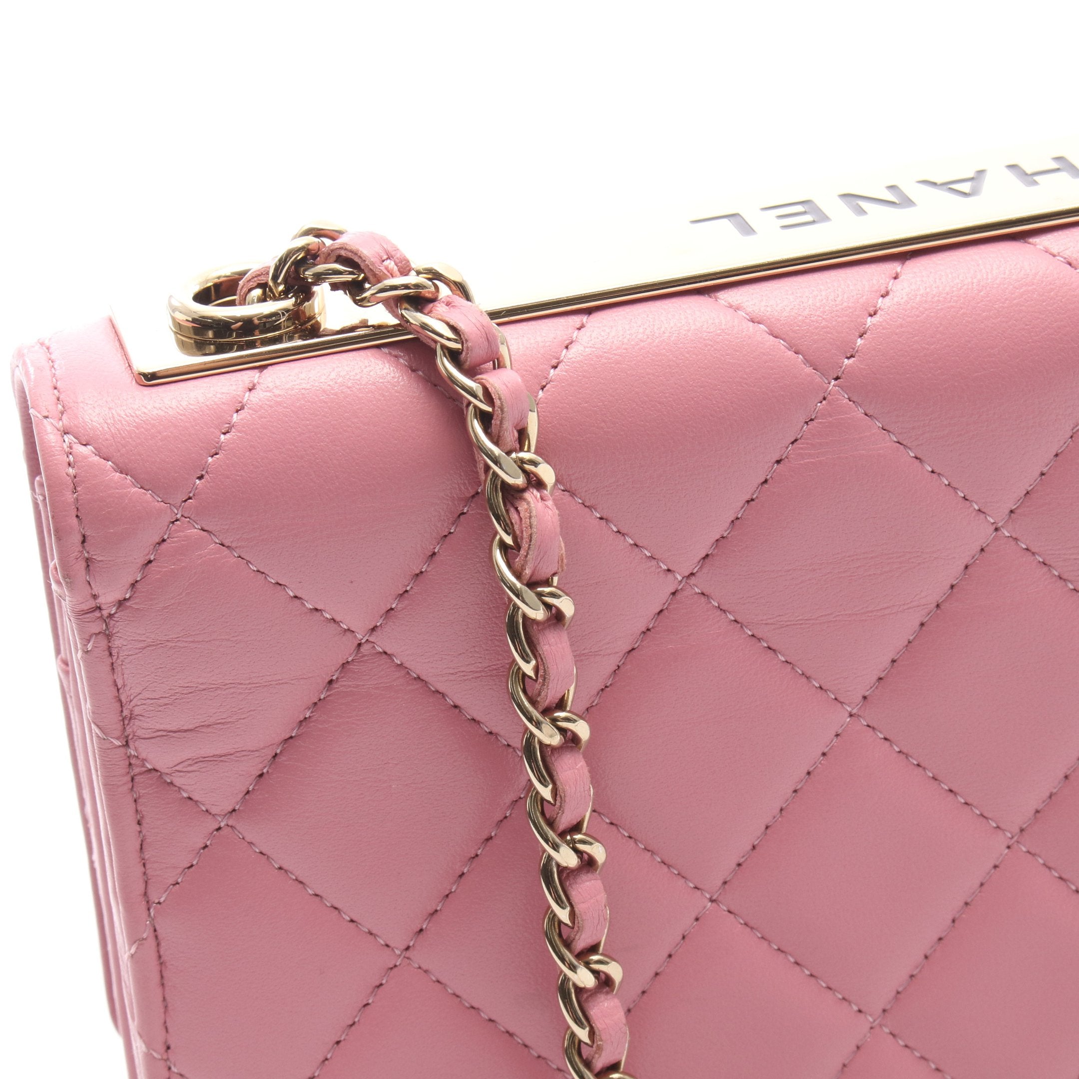 CHANEL(シャネル) 財布美品  マトラッセ/トレンディCC ピンク チェーンウォレット/ゴールド金具 ラムスキン トレンディCC マトラッセ チェーンウォレット ラムスキン ピンク