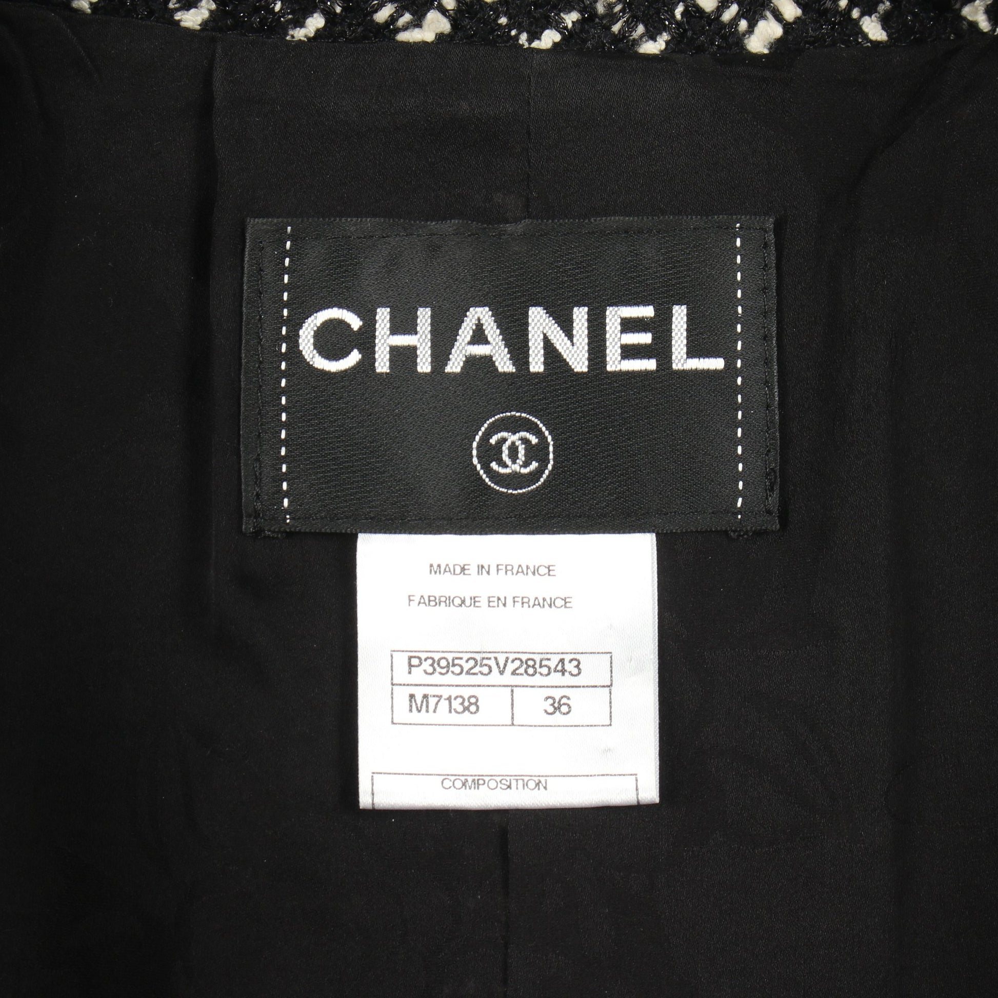 ココマークボタン ツイード ジャケット ウール ナイロン ブラック ホワイト シャネル アウター CHANEL