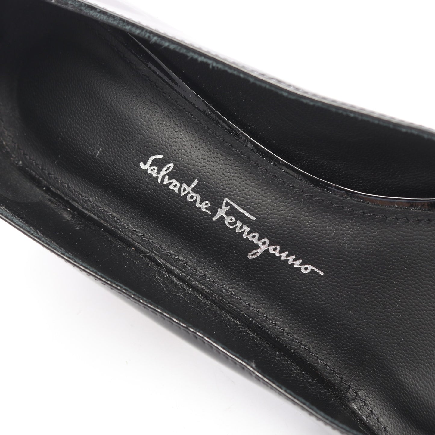 パンプス エナメルレザー ブラック サルヴァトーレフェラガモ シューズ Salvatore Ferragamo