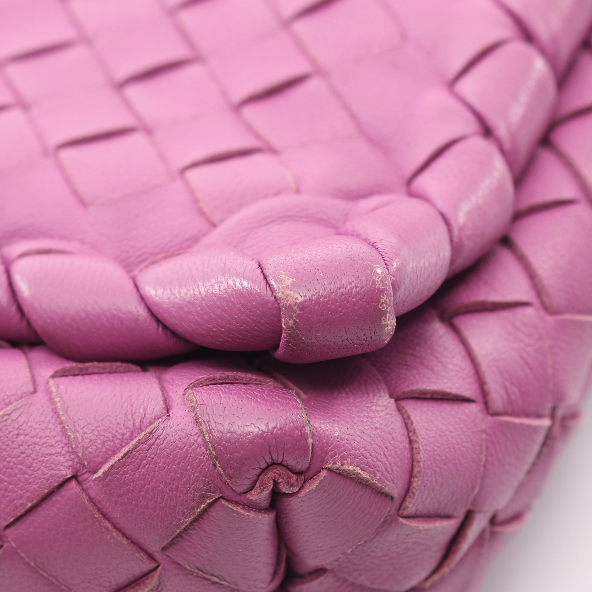 イントレチャート ショルダーバッグ ショルダーバッグ レザー パープル ボッテガヴェネタ バッグ BOTTEGA VENETA