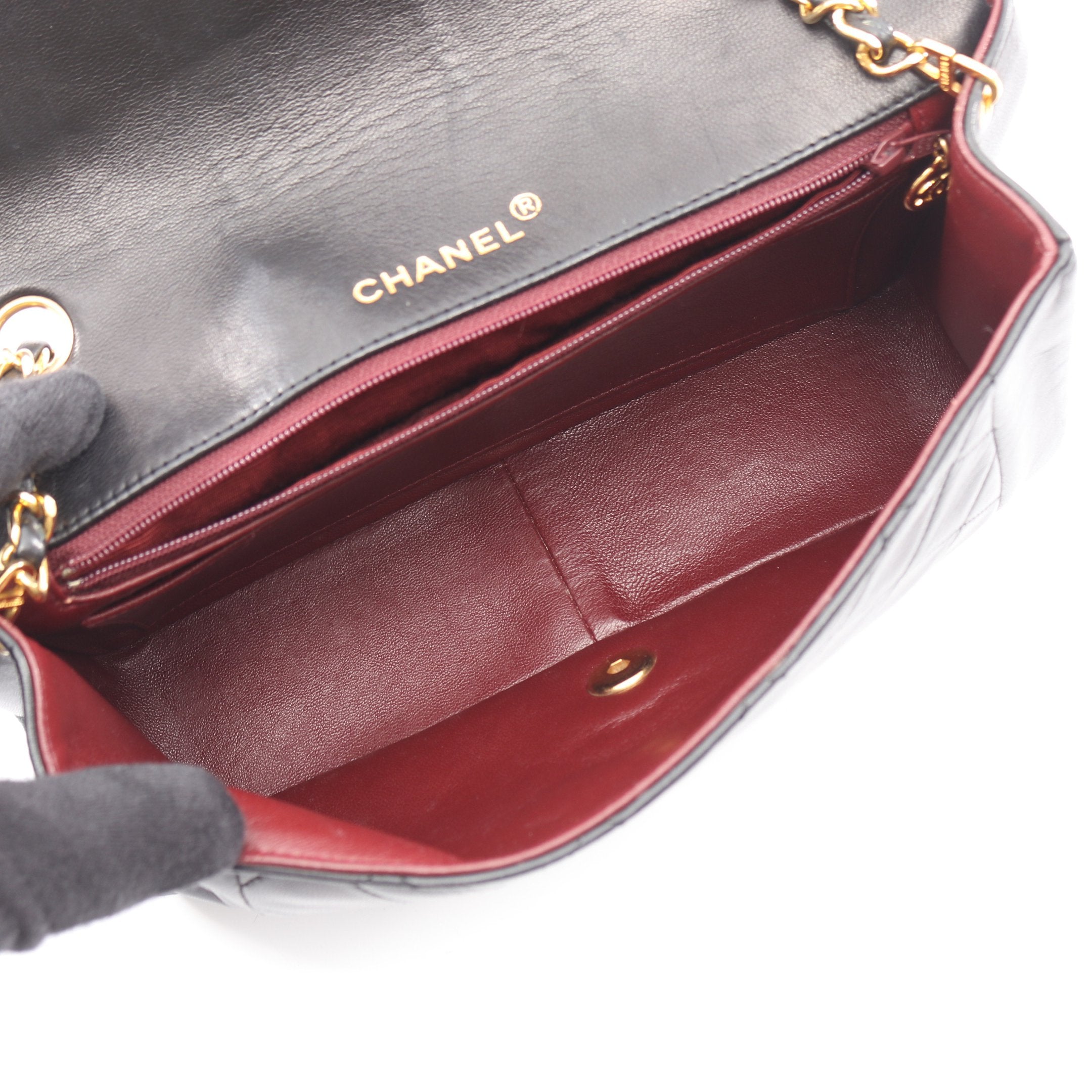 CHANEL マトラッセ ラムスキン フラップ ダイアナフラップ マトラッセ シャネル ダイアナ フラップ チェーン ショルダーバッグ