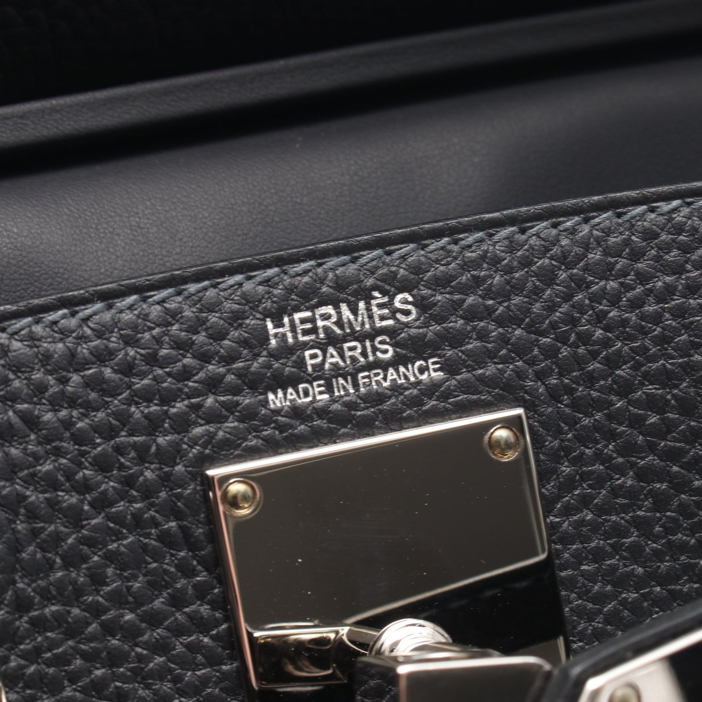 ケリーアッカドPM キャバン ボディバッグ トゴ ダークネイビー シルバー金具 W刻印 エルメス バッグ HERMES