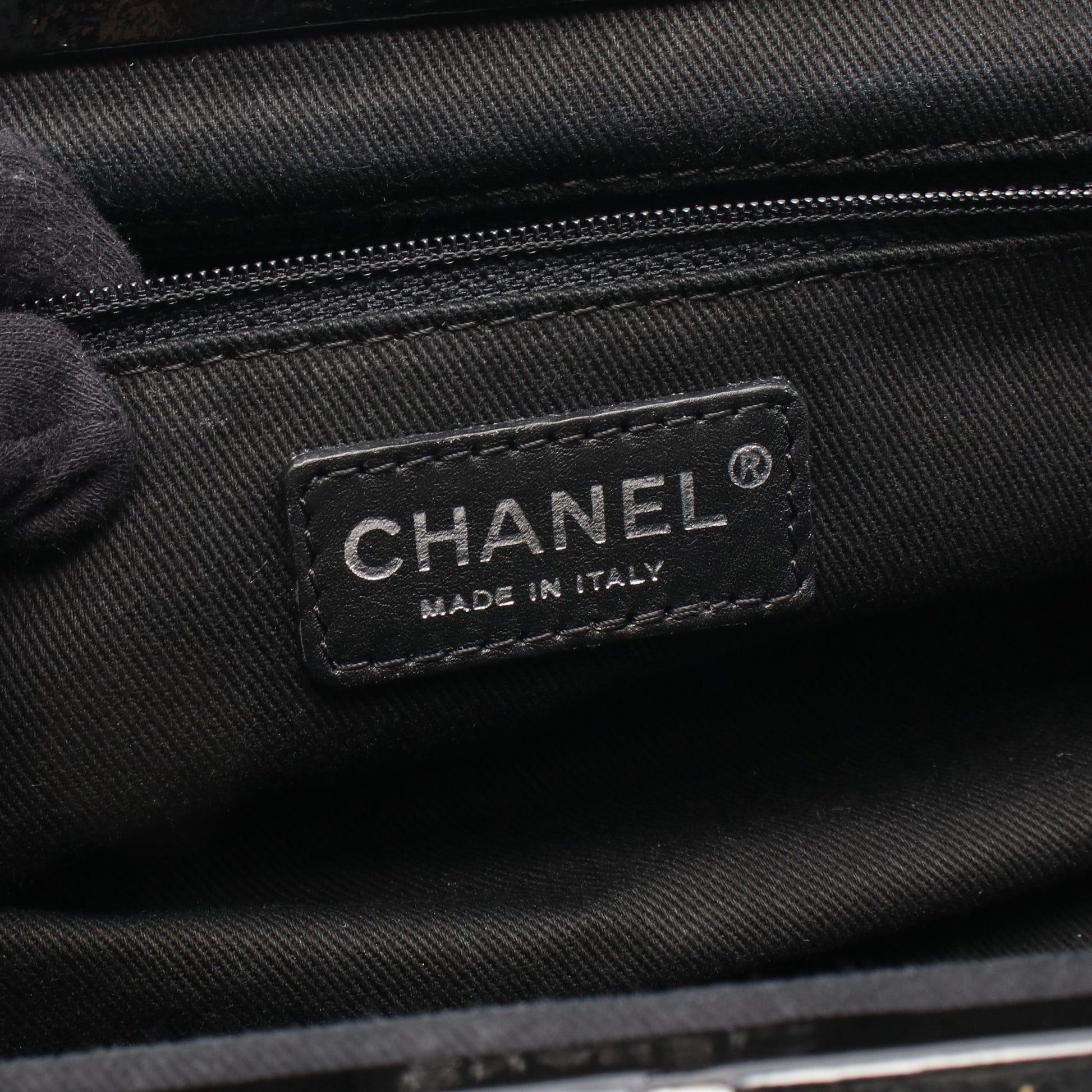 マトラッセ がま口 チェーンショルダーバッグ パテントレザー ブラック シルバー金具 シャネル バッグ CHANEL