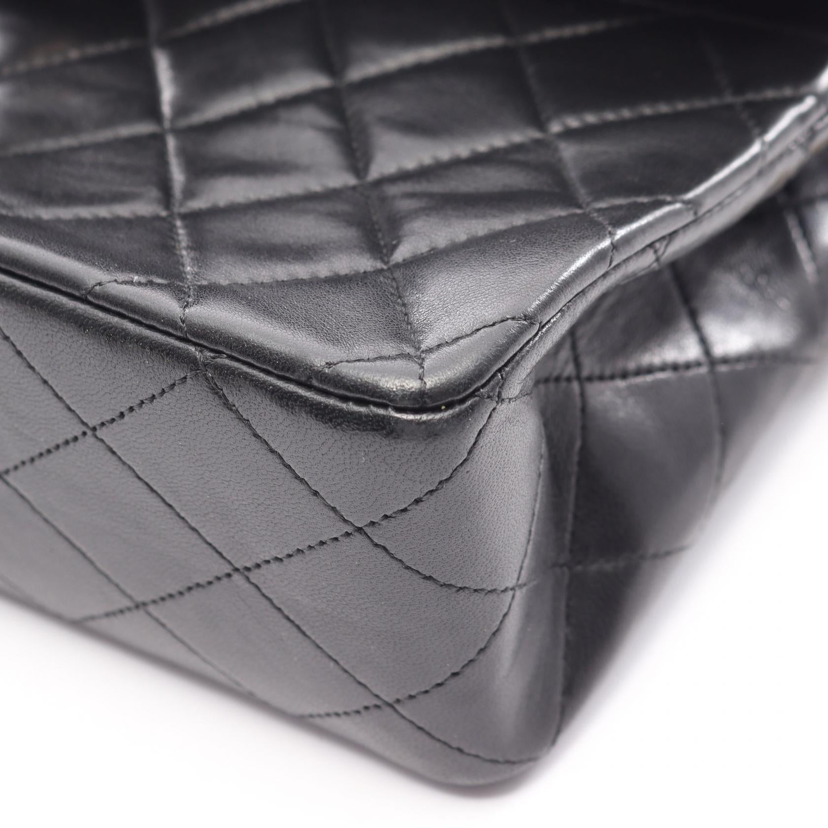 マトラッセ Wフラップ Wチェーンショルダーバッグ ラムスキン ブラック ゴールド金具 シャネル バッグ CHANEL