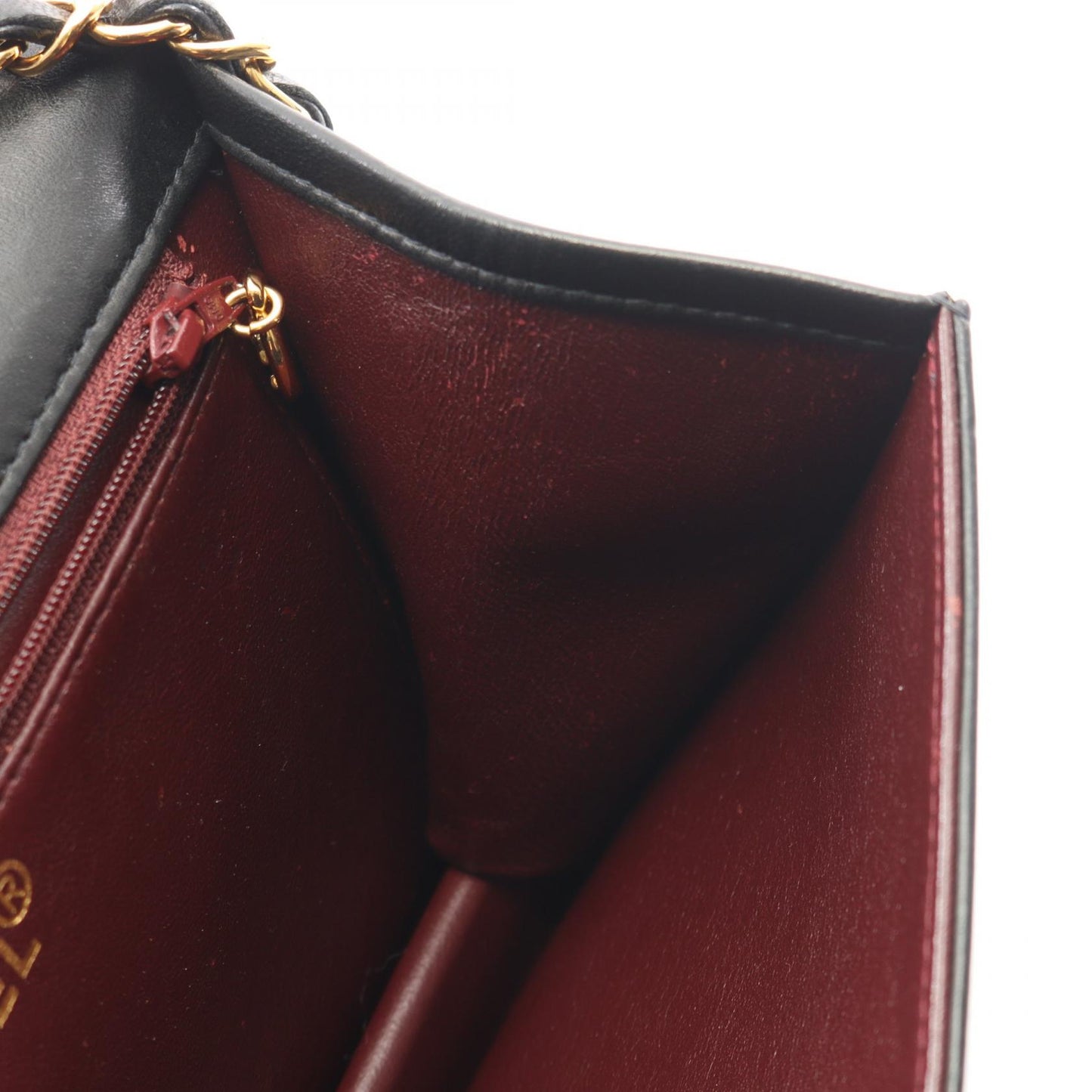 マトラッセ フルフラップ プッシュロック チェーンショルダーバッグ ラムスキン ブラック ゴールド金具 シャネル バッグ CHANEL