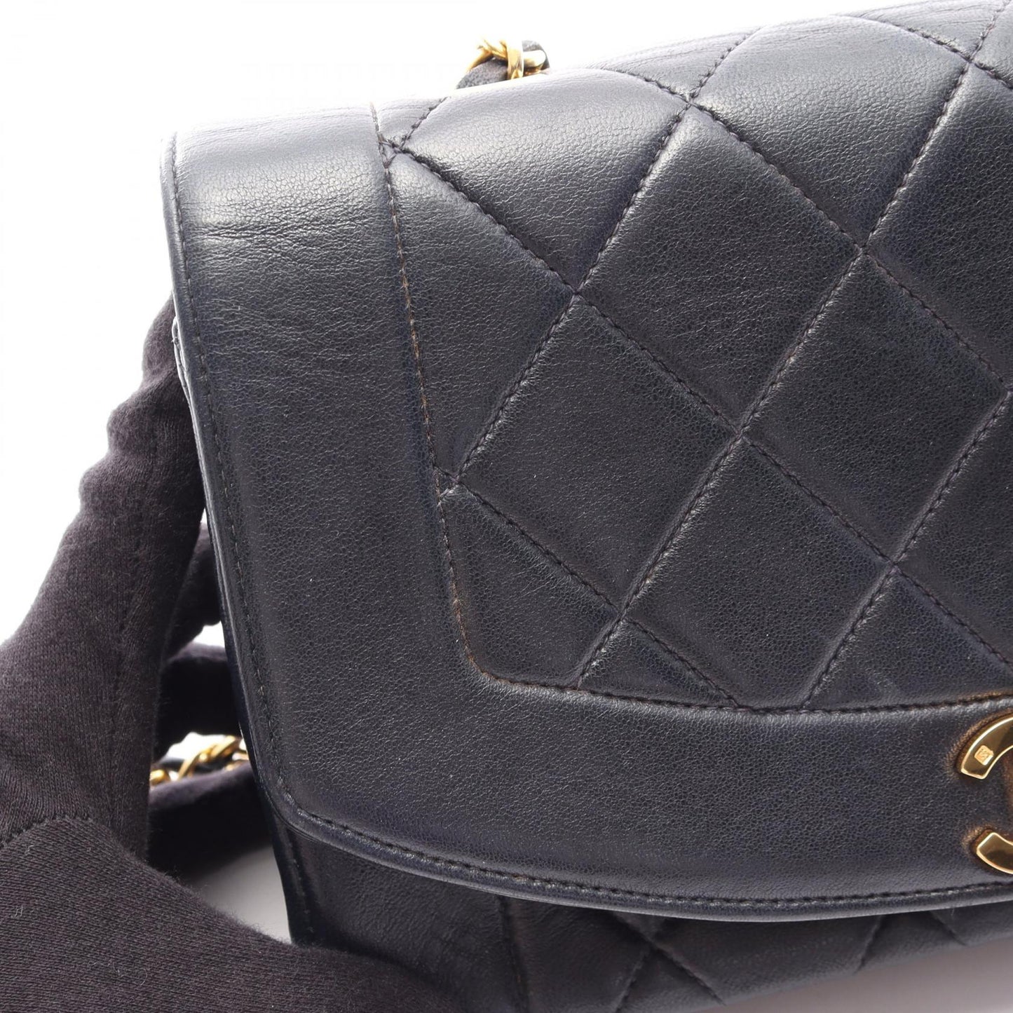 マトラッセ ダイアナフラップ チェーンショルダーバッグ ラムスキン ネイビー ゴールド金具 シャネル バッグ CHANEL