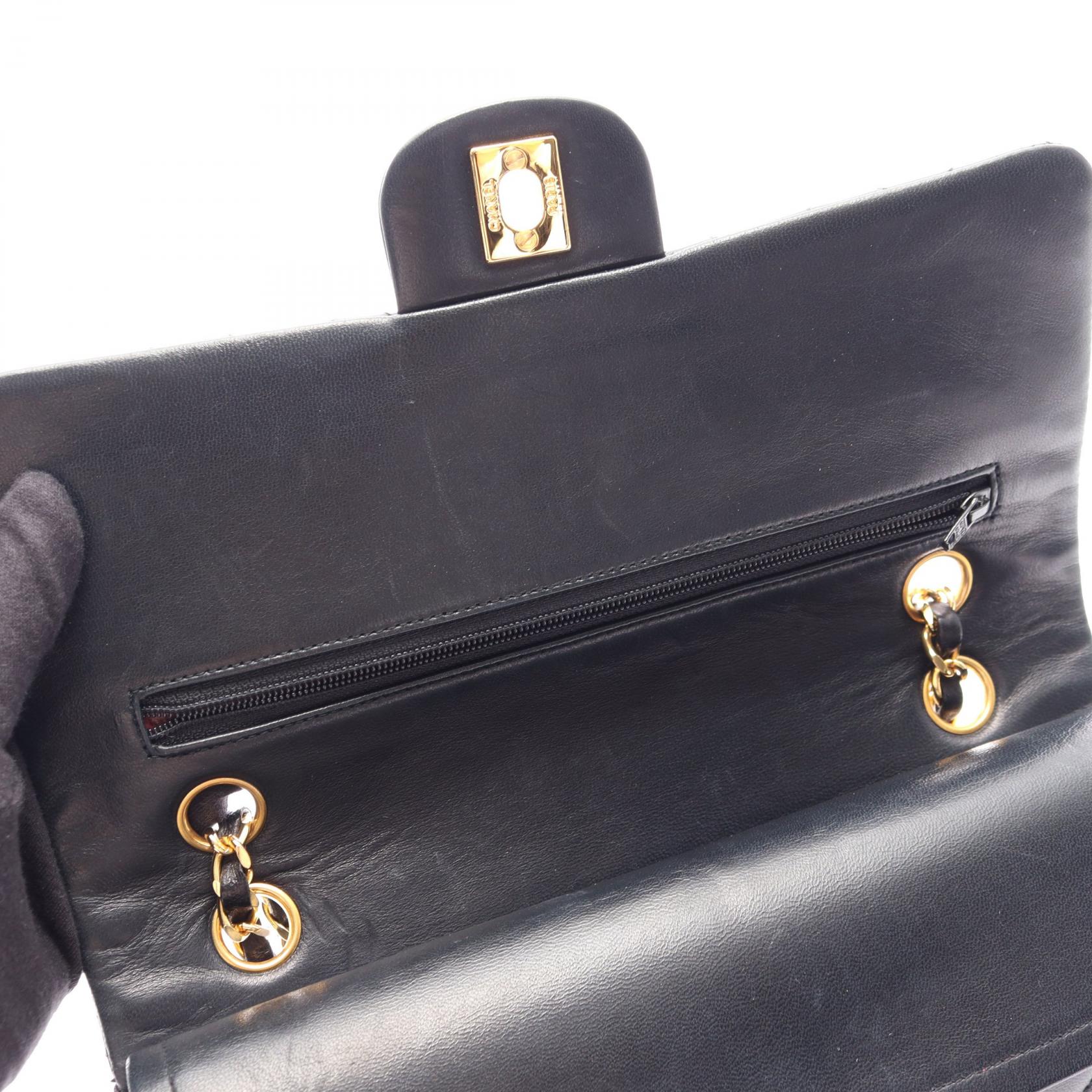 マトラッセ Wフラップ Wチェーンショルダーバッグ ラムスキン ブラック ゴールド金具 シャネル バッグ CHANEL