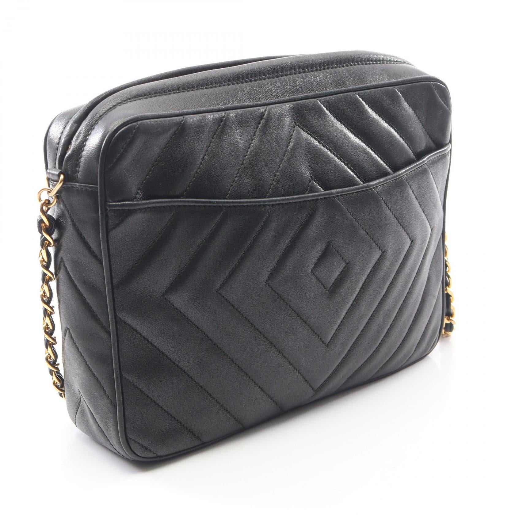 ココマーク ダイヤステッチ タッセル チェーンショルダーバッグ ラムスキン ブラック ゴールド金具 シャネル バッグ CHANEL