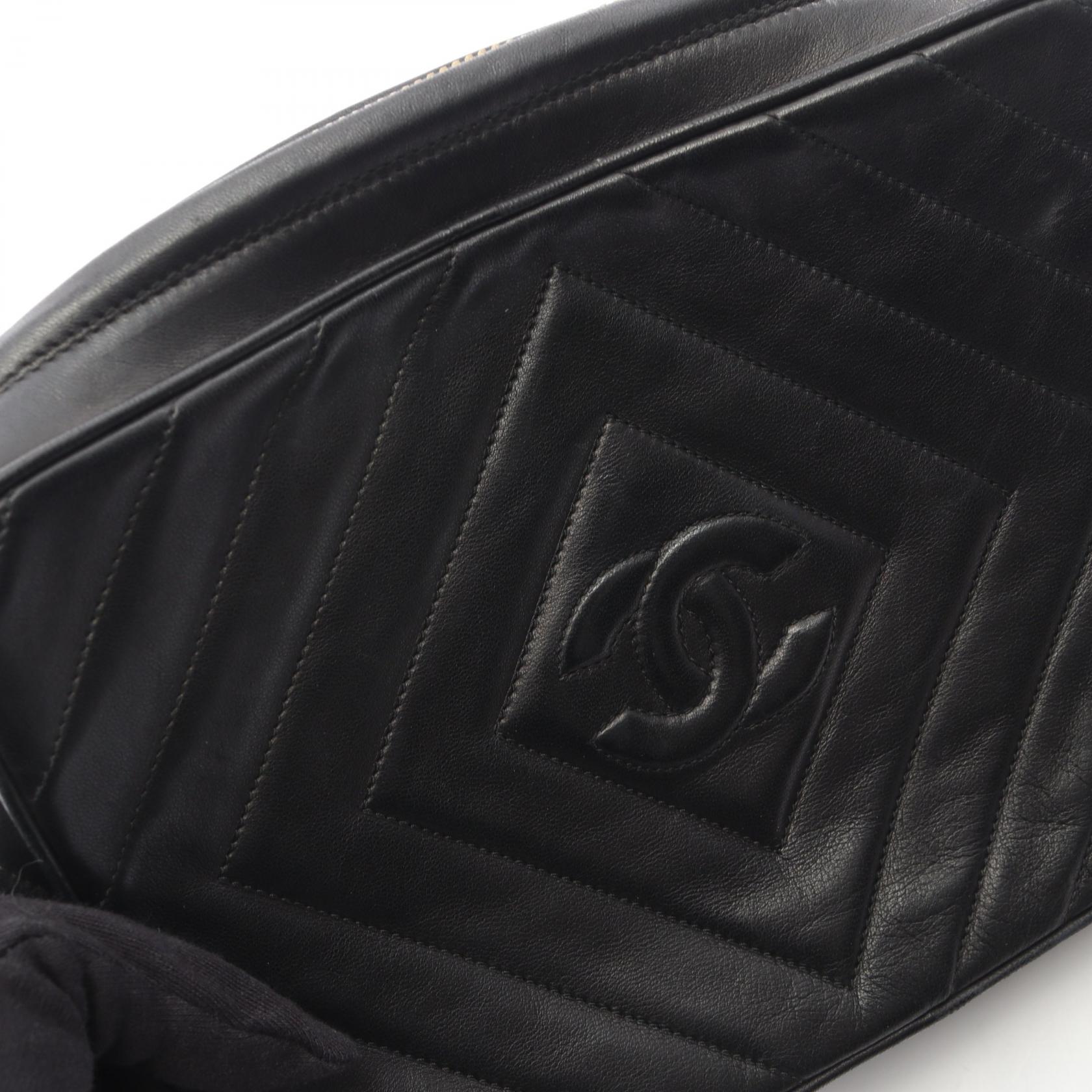 ココマーク ダイヤステッチ タッセル チェーンショルダーバッグ ラムスキン ブラック ゴールド金具 シャネル バッグ CHANEL